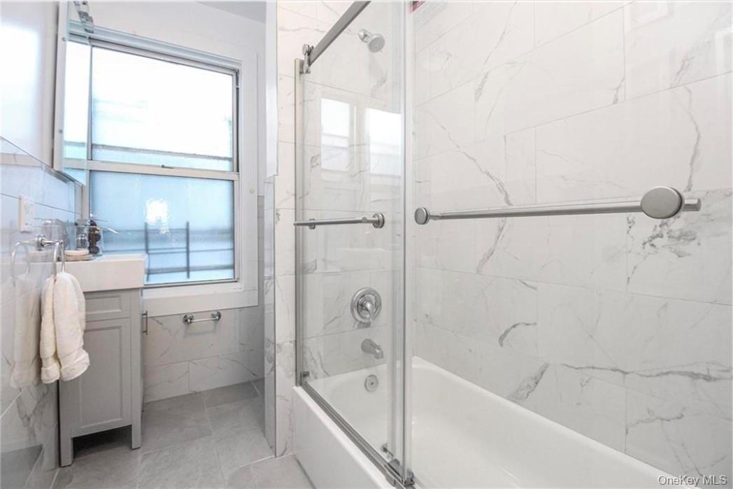 Single Family Heath Avenue Bronx, NY 10463, MLS-1023200-18