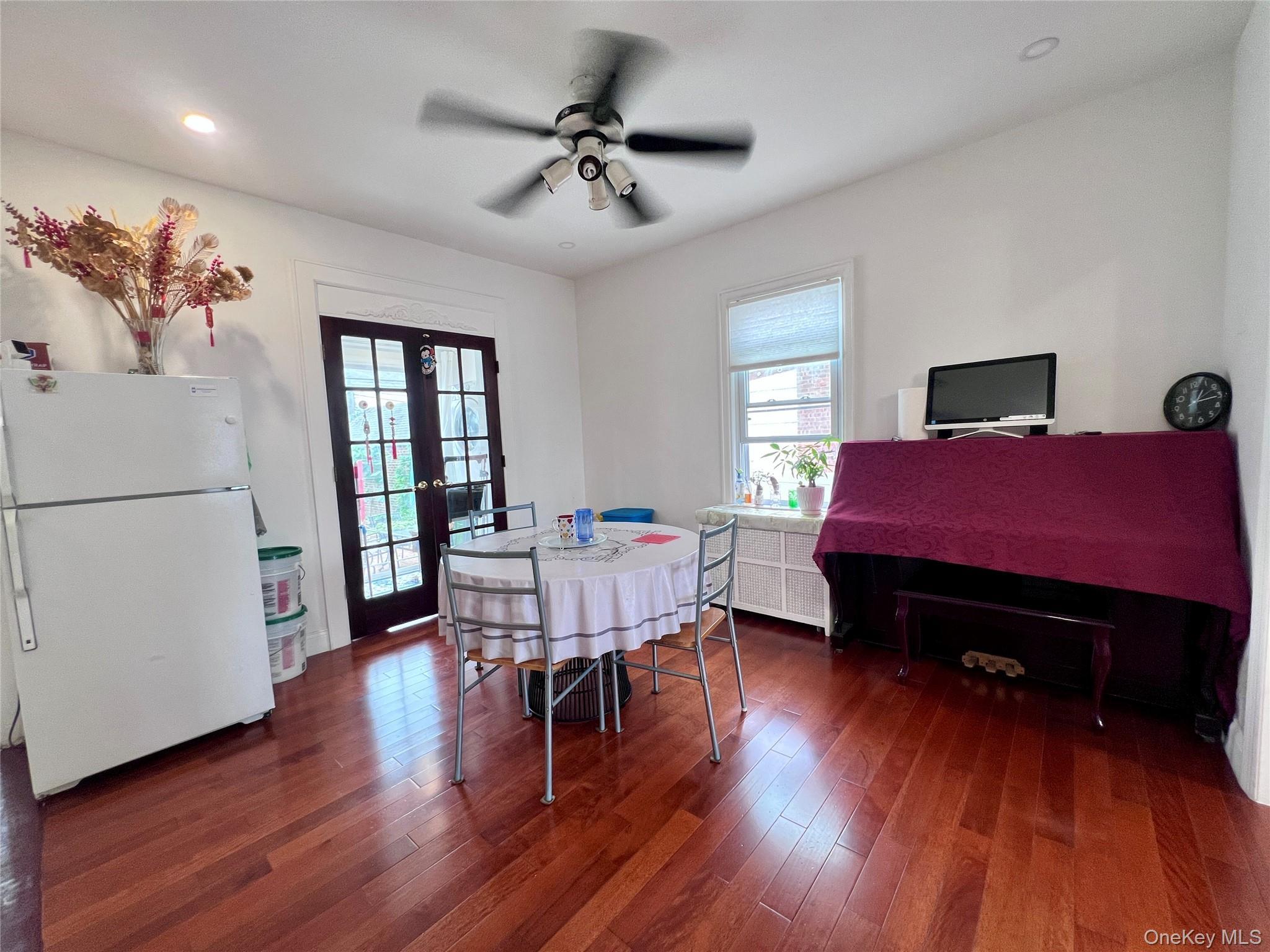 Single Family 145th Place  Queens, NY 11357, MLS-1023201-13