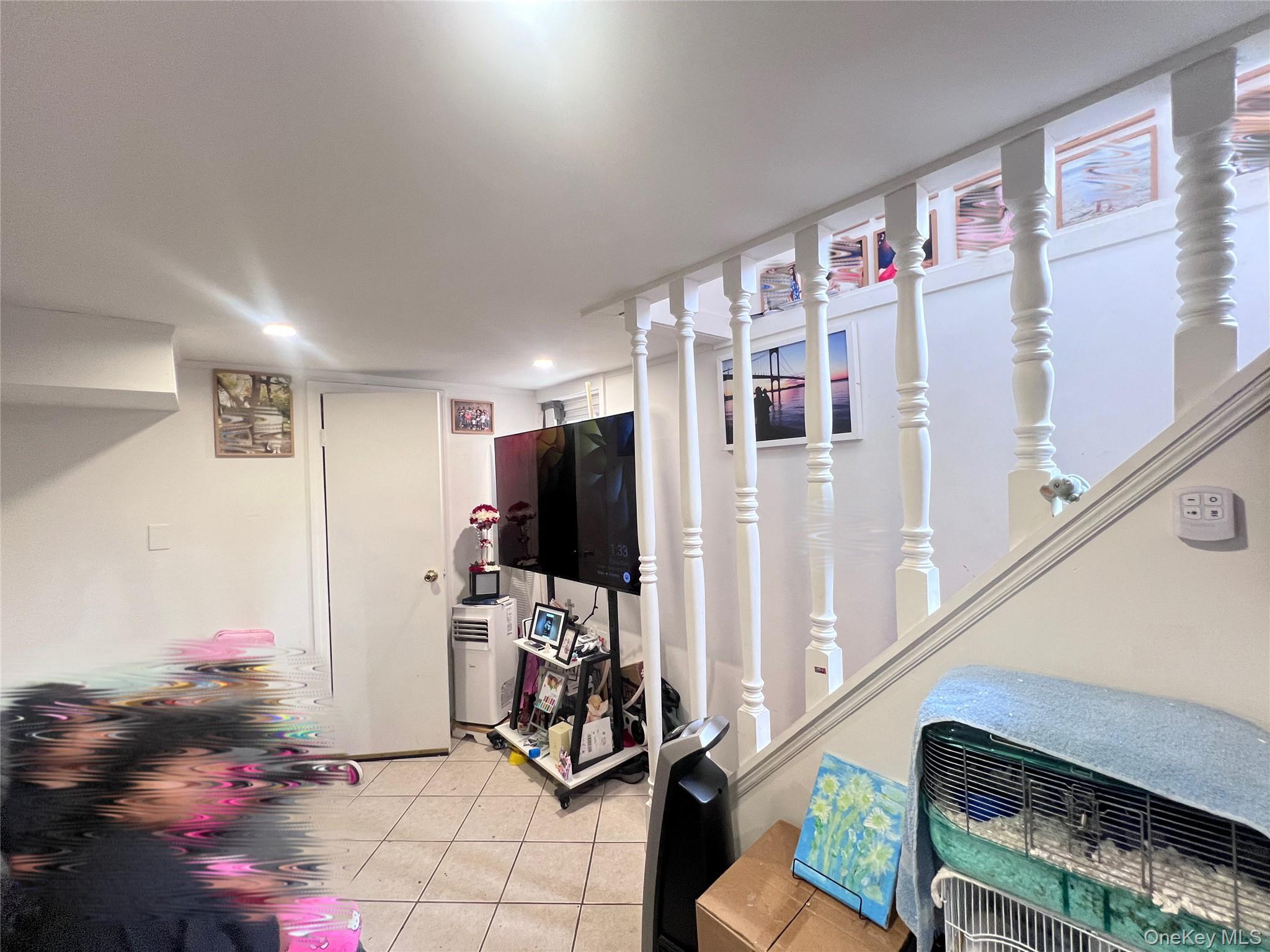 Single Family 145th Place  Queens, NY 11357, MLS-1023201-27