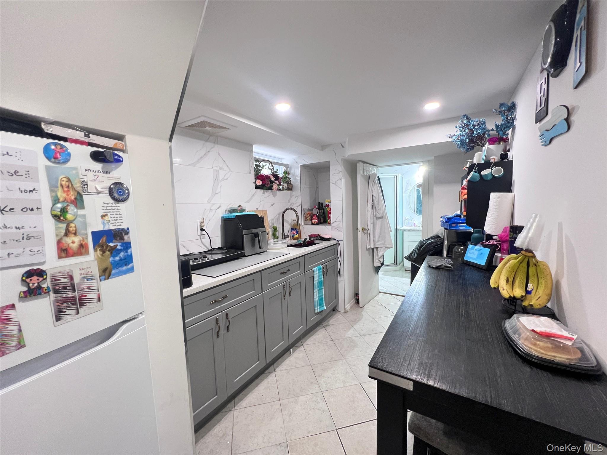 Single Family 145th Place  Queens, NY 11357, MLS-1023201-31