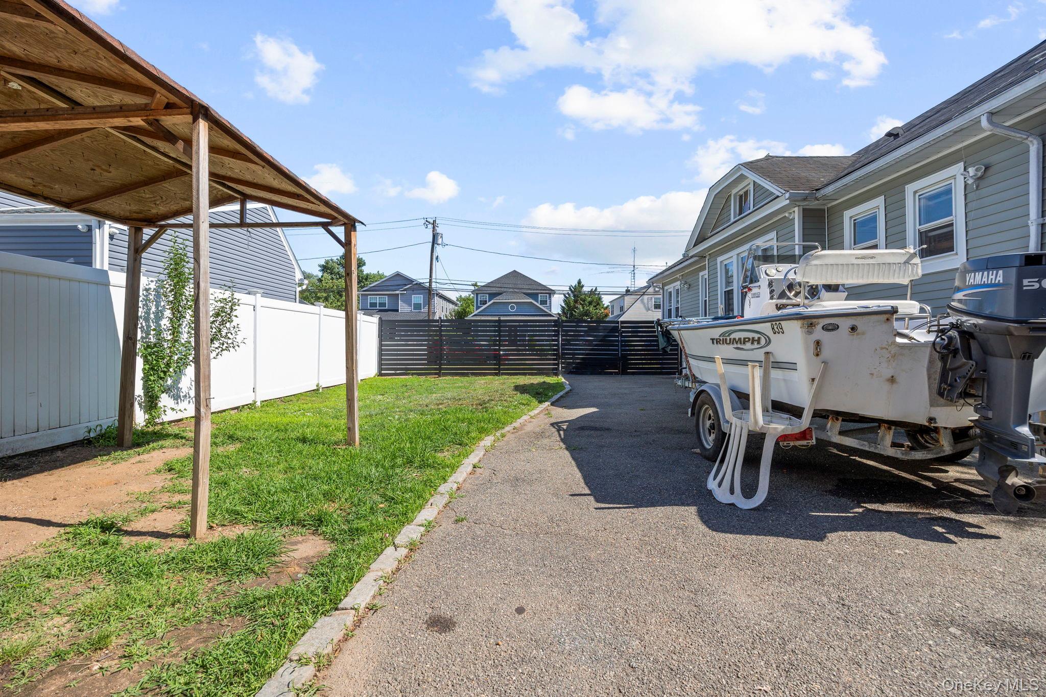 Single Family Allers Boulevard  Nassau County, NY 11575, MLS-1023206-18