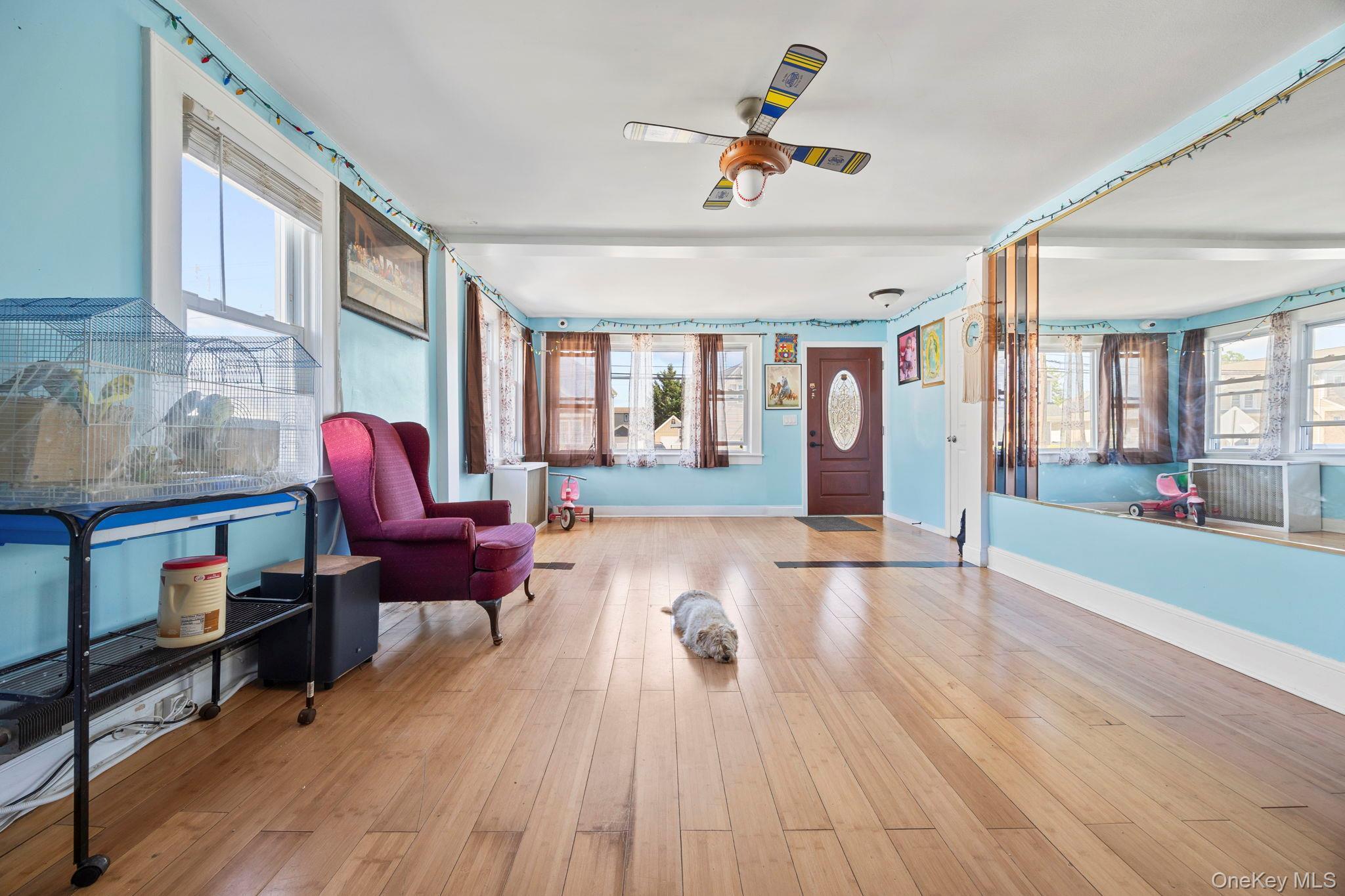 Single Family Allers Boulevard  Nassau County, NY 11575, MLS-1023206-3