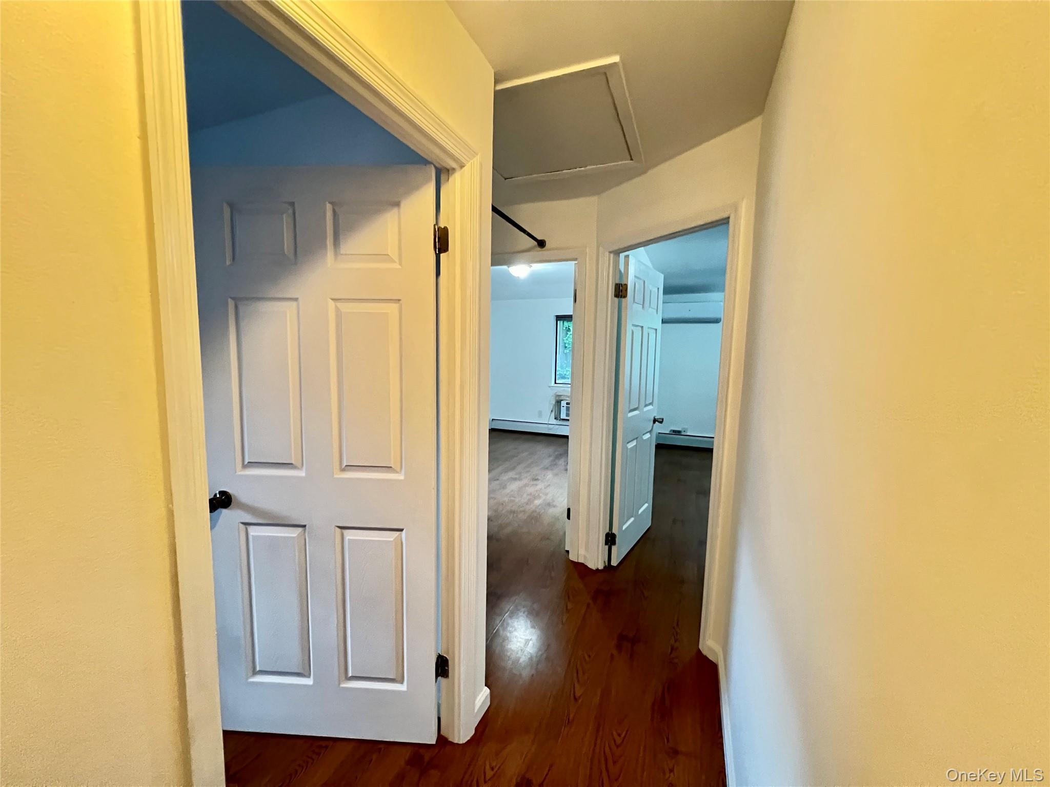 Single Family Little Neck Parkway  Queens, NY 11004, MLS-1023213-15