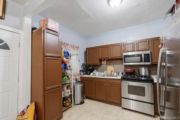 Single Family Dubois Street  Orange County, NY 12550, MLS-1023224-18