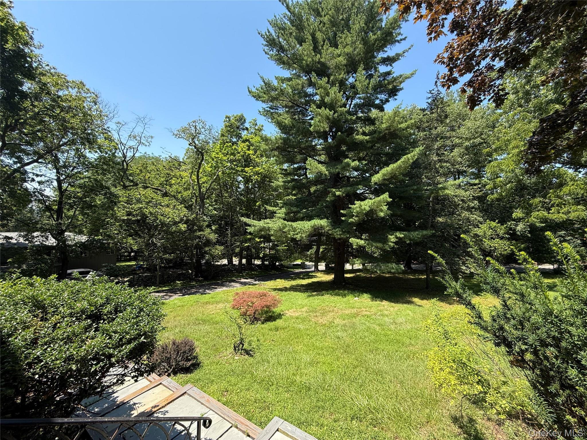 Single Family Quakerbridge Road Westchester County, NY 10562, MLS-1023270-15