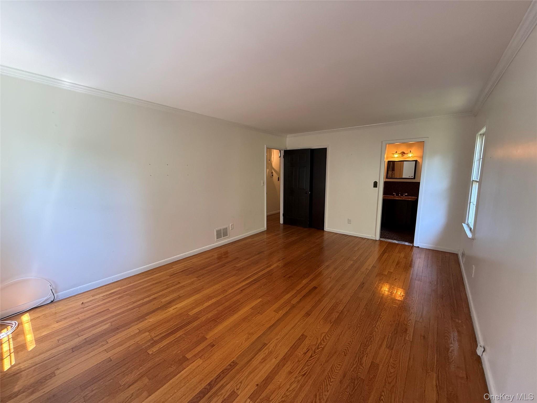 Single Family Quakerbridge Road Westchester County, NY 10562, MLS-1023270-22