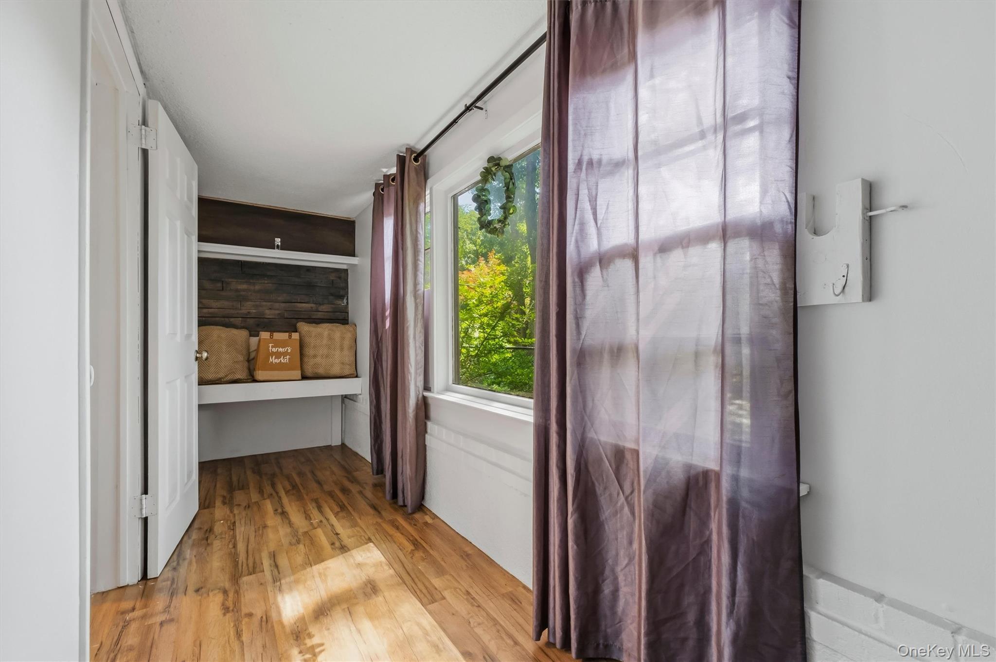 Single Family Mahopac Avenue Westchester County, NY 10501, MLS-1023284-12