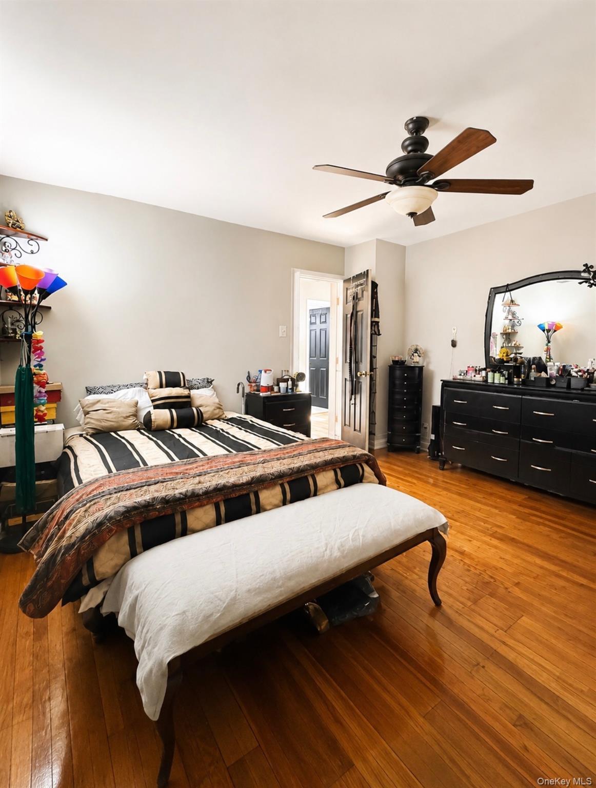 Single Family Gifford Avenue Bronx, NY 10465, MLS-1023287-7