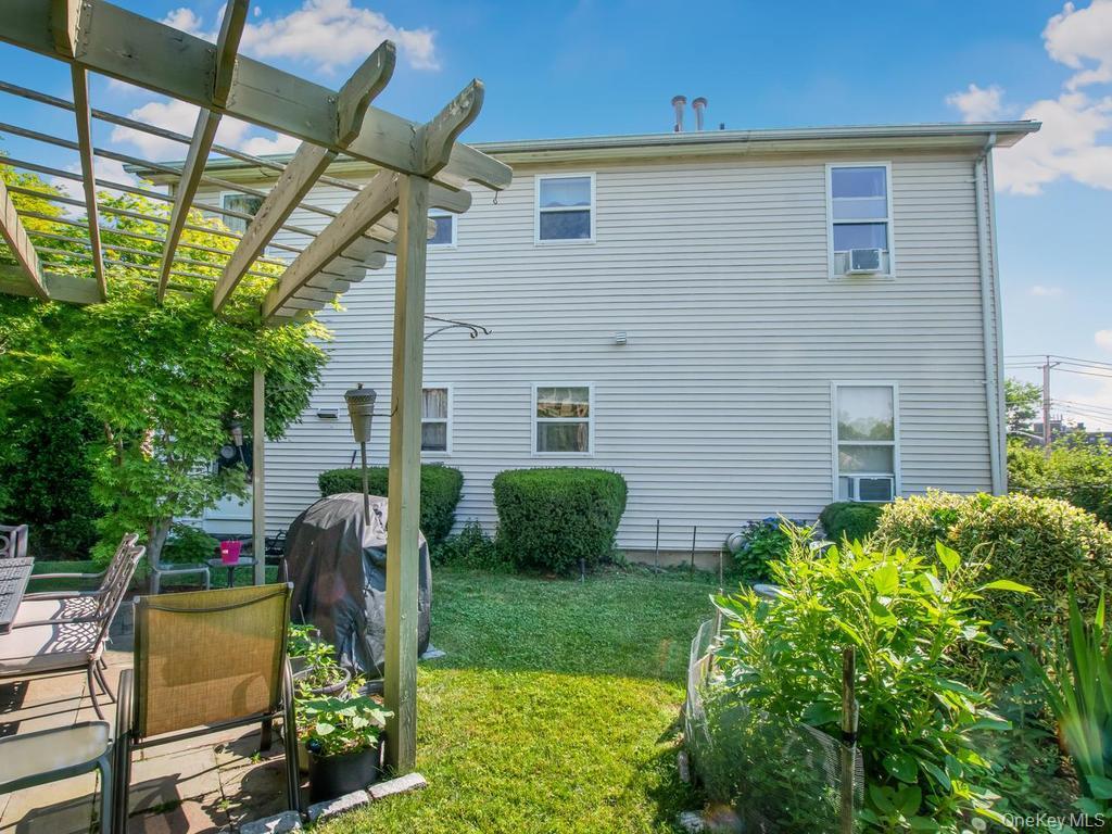 Single Family Centre Avenue Westchester County, NY 10805, MLS-1023301-28