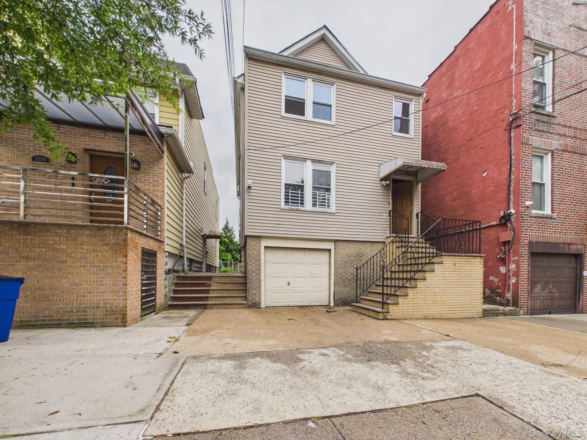 Single Family E 197th Street Bronx, NY 10461, MLS-1023311-2