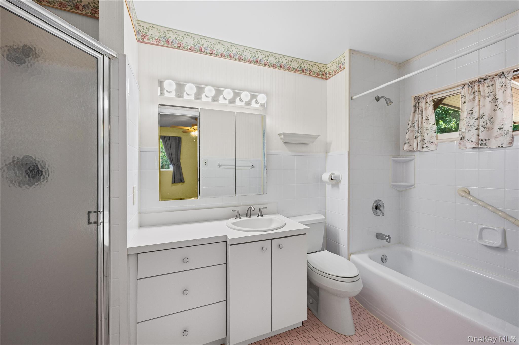 Single Family Burr Road Suffolk County, NY 11731, MLS-1023359-18
