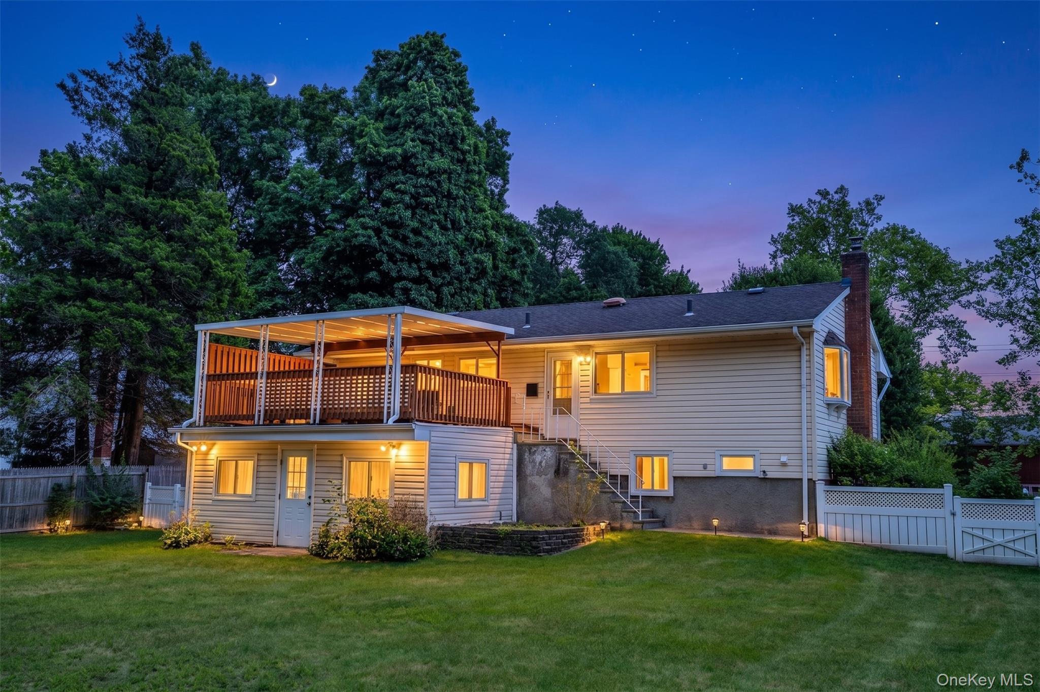 Single Family Burr Road Suffolk County, NY 11731, MLS-1023359-2