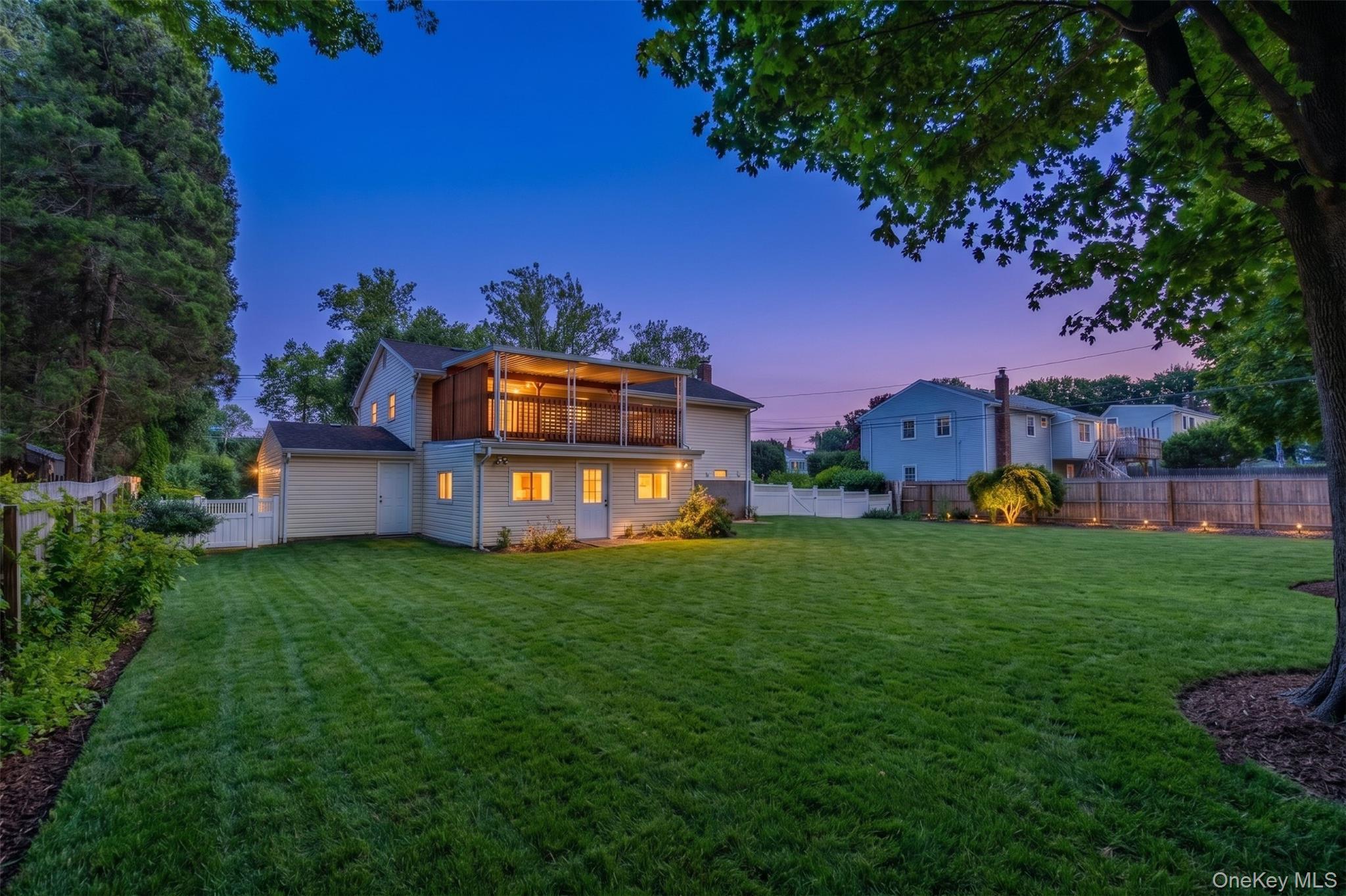 Single Family Burr Road Suffolk County, NY 11731, MLS-1023359-3