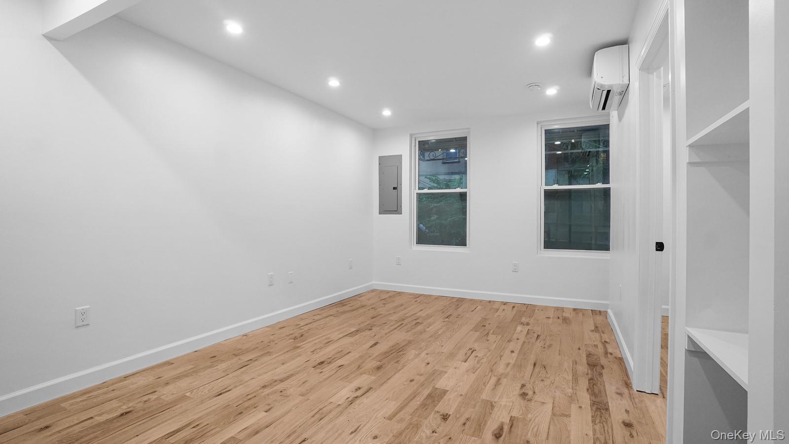 Single Family Popham Avenue Bronx, NY 10453, MLS-1023369-12