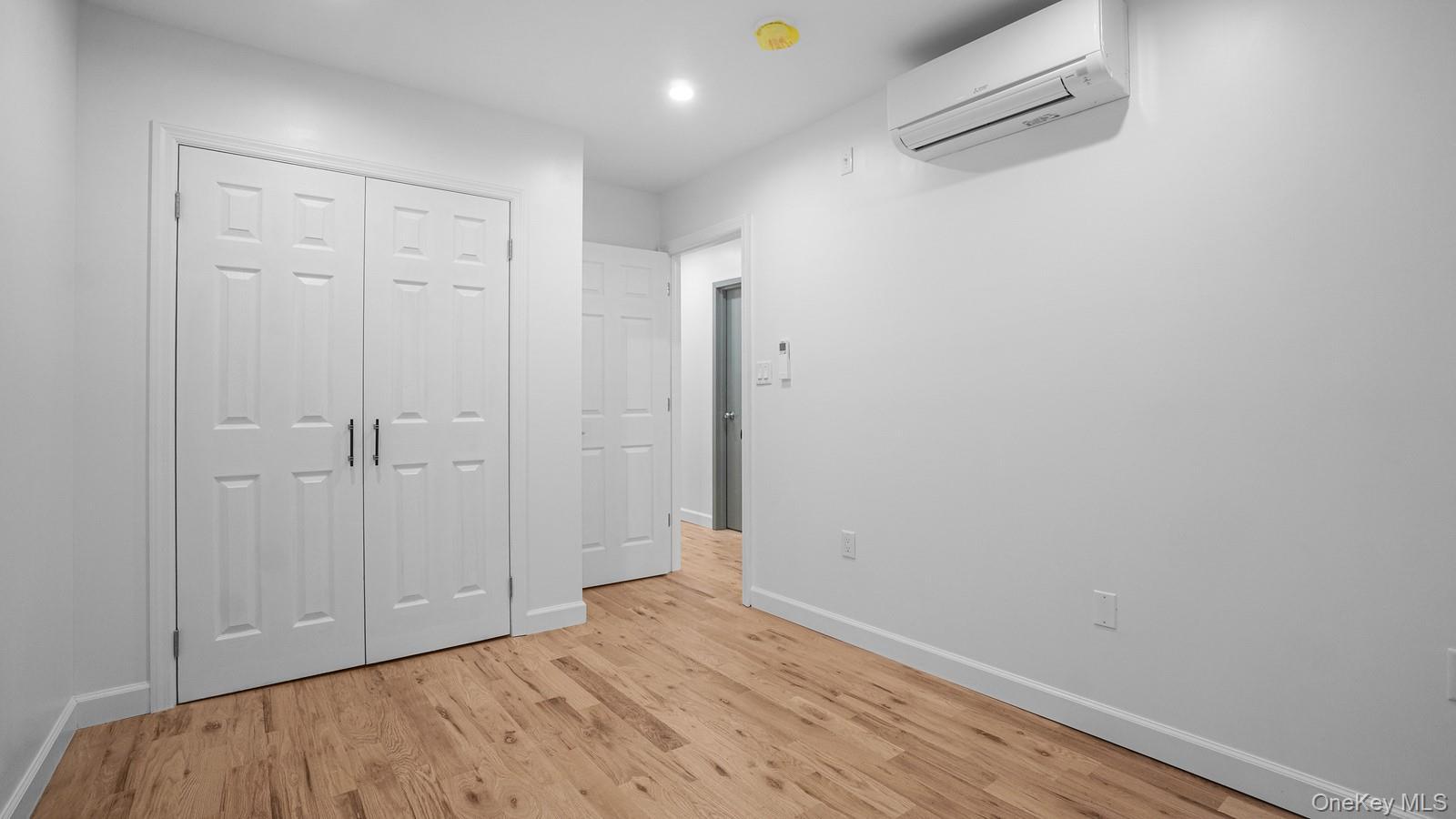 Single Family Popham Avenue Bronx, NY 10453, MLS-1023369-14