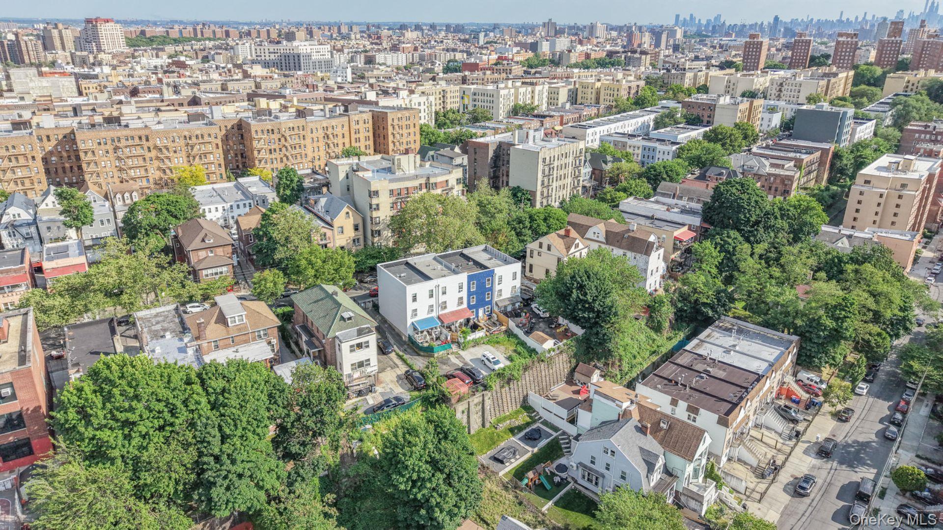 Single Family Popham Avenue Bronx, NY 10453, MLS-1023369-33