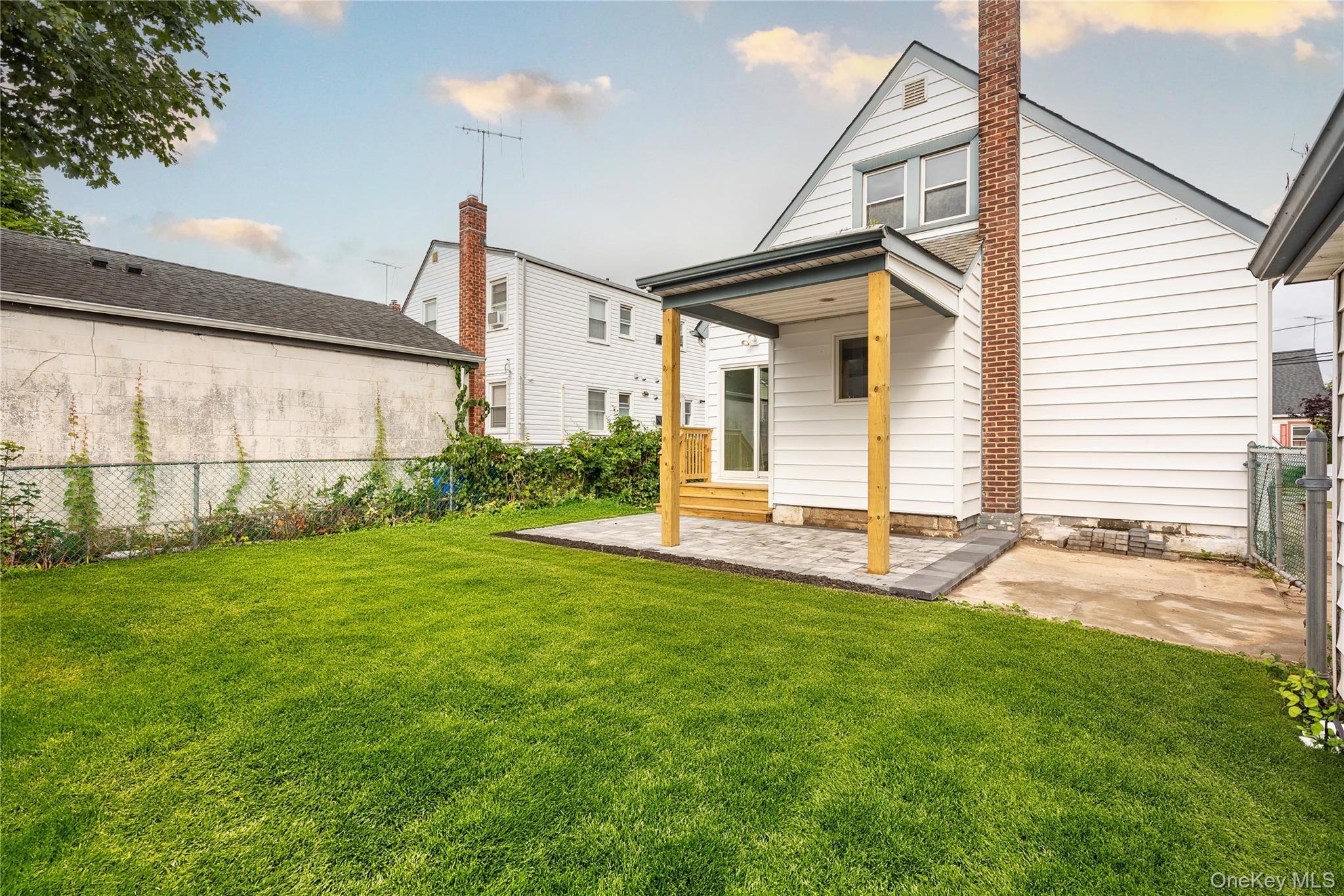 Single Family Cammerer Avenue Nassau County, NY 11518, MLS-1023374-13