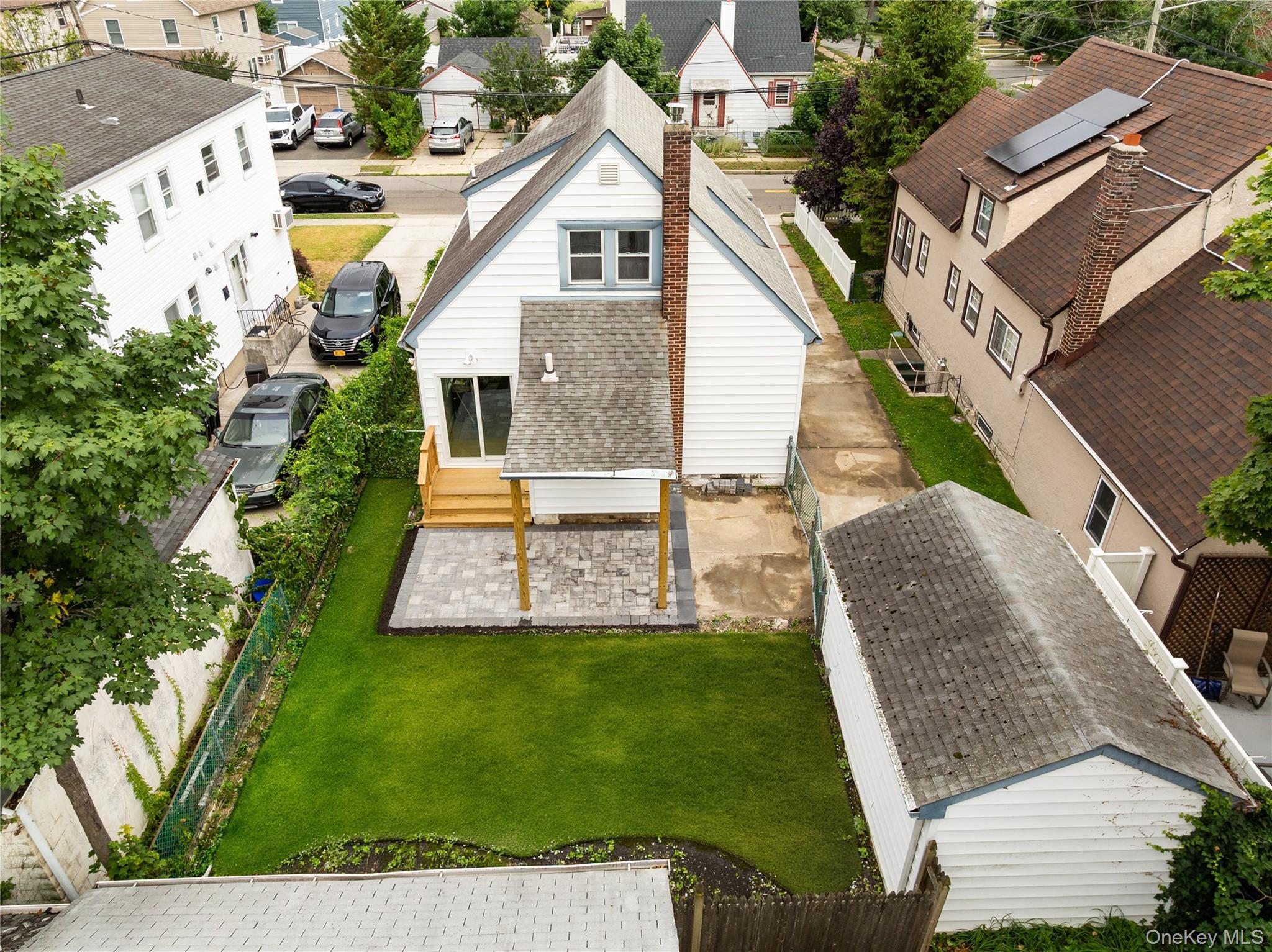 Single Family Cammerer Avenue Nassau County, NY 11518, MLS-1023374-15