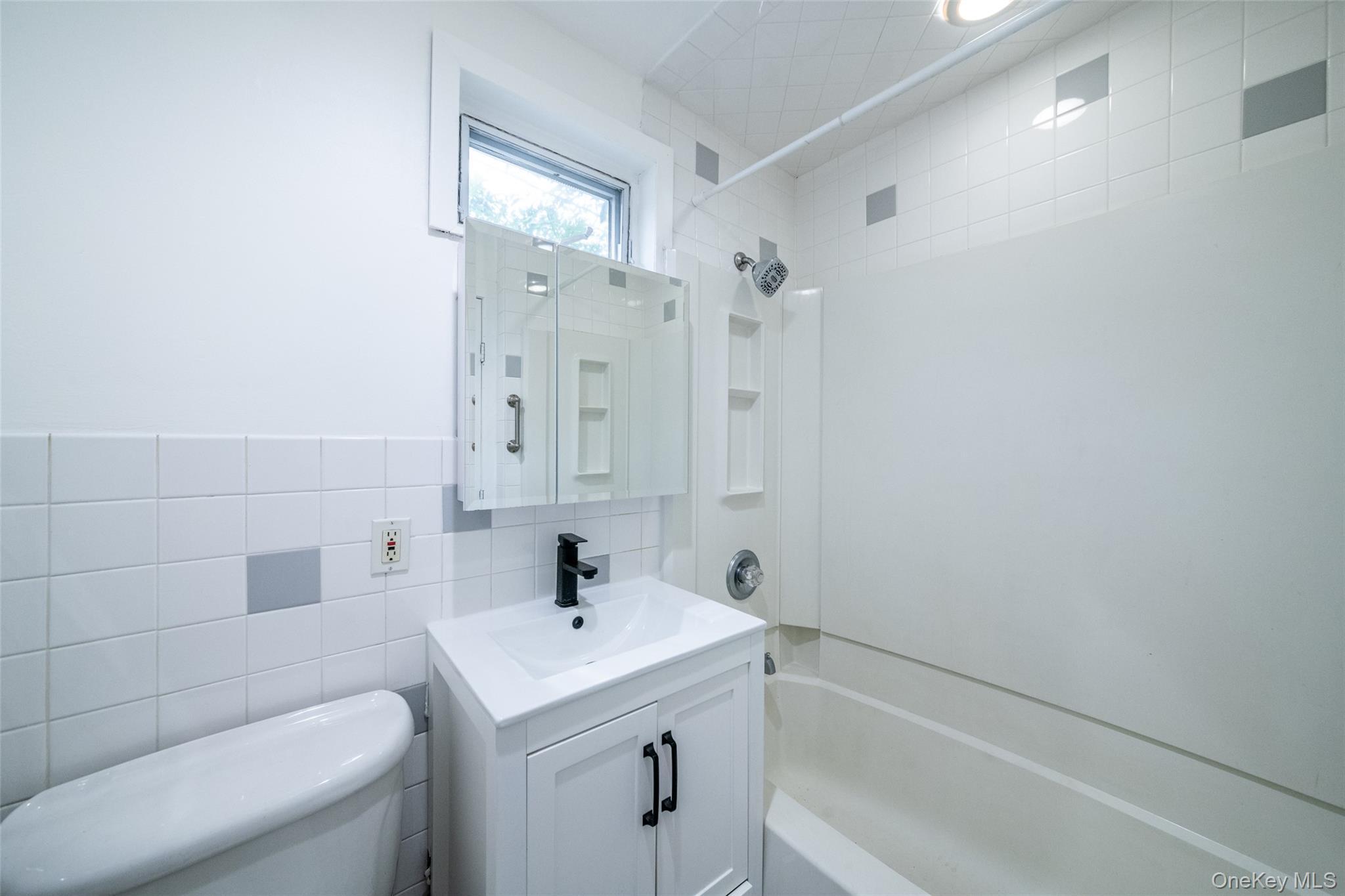 Single Family Terrace Street Bronx, NY 10464, MLS-1023397-27