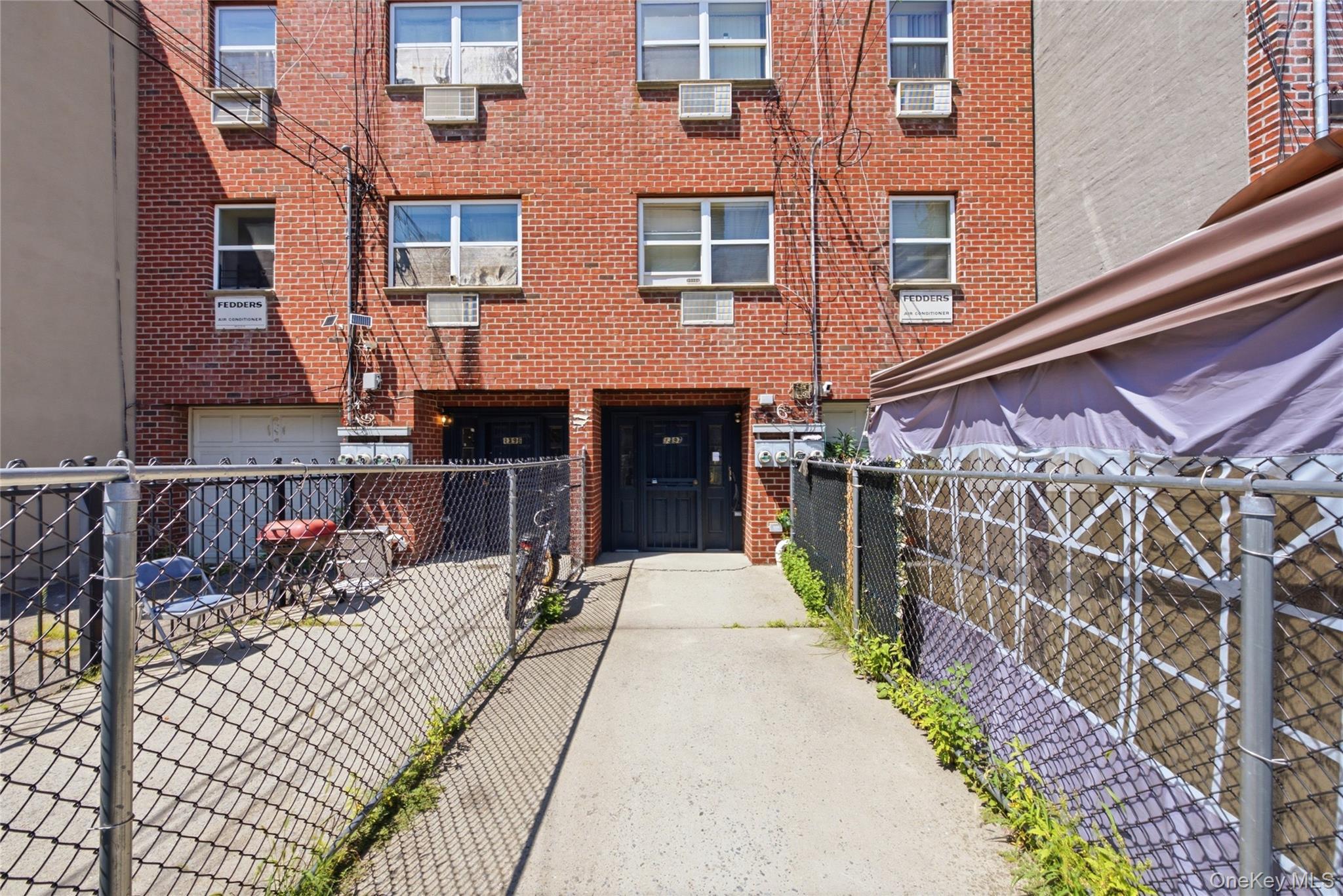 Single Family Sutter Avenue Brooklyn, NY 11208, MLS-1023443-2