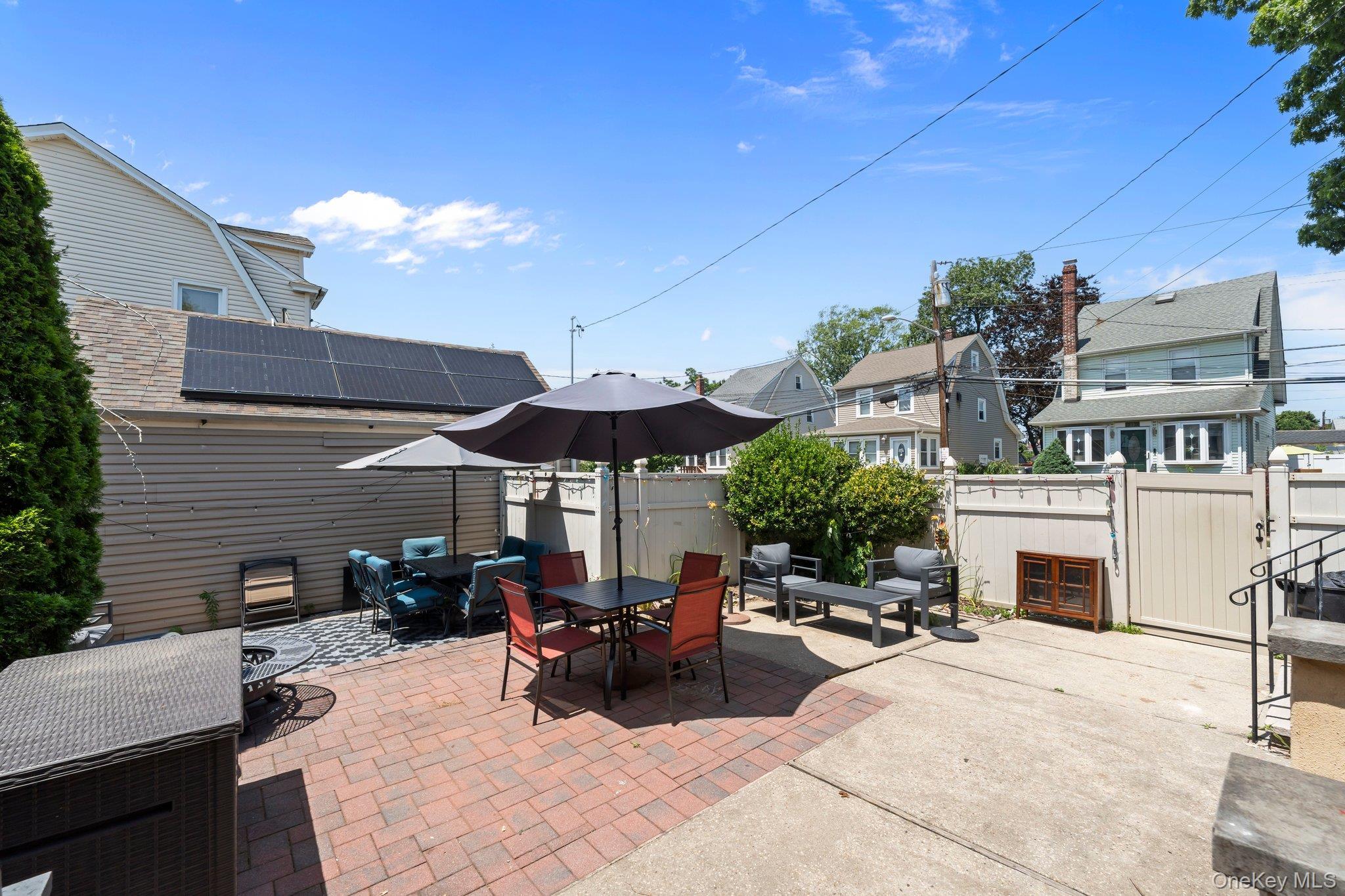 Single Family East Avenue Nassau County, NY 11580, MLS-1023461-16