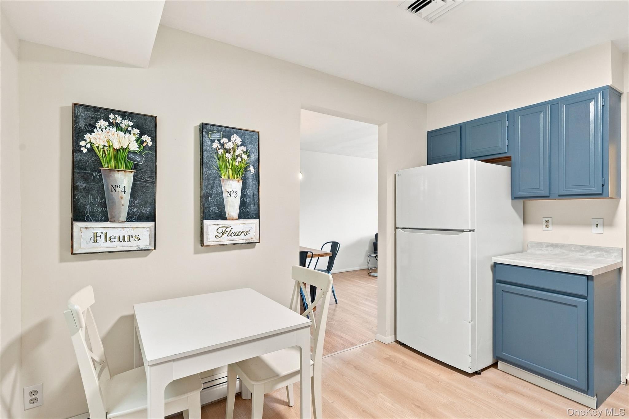 Single Family Sutton Park Road Dutchess County, NY 12603, MLS-1023468-15