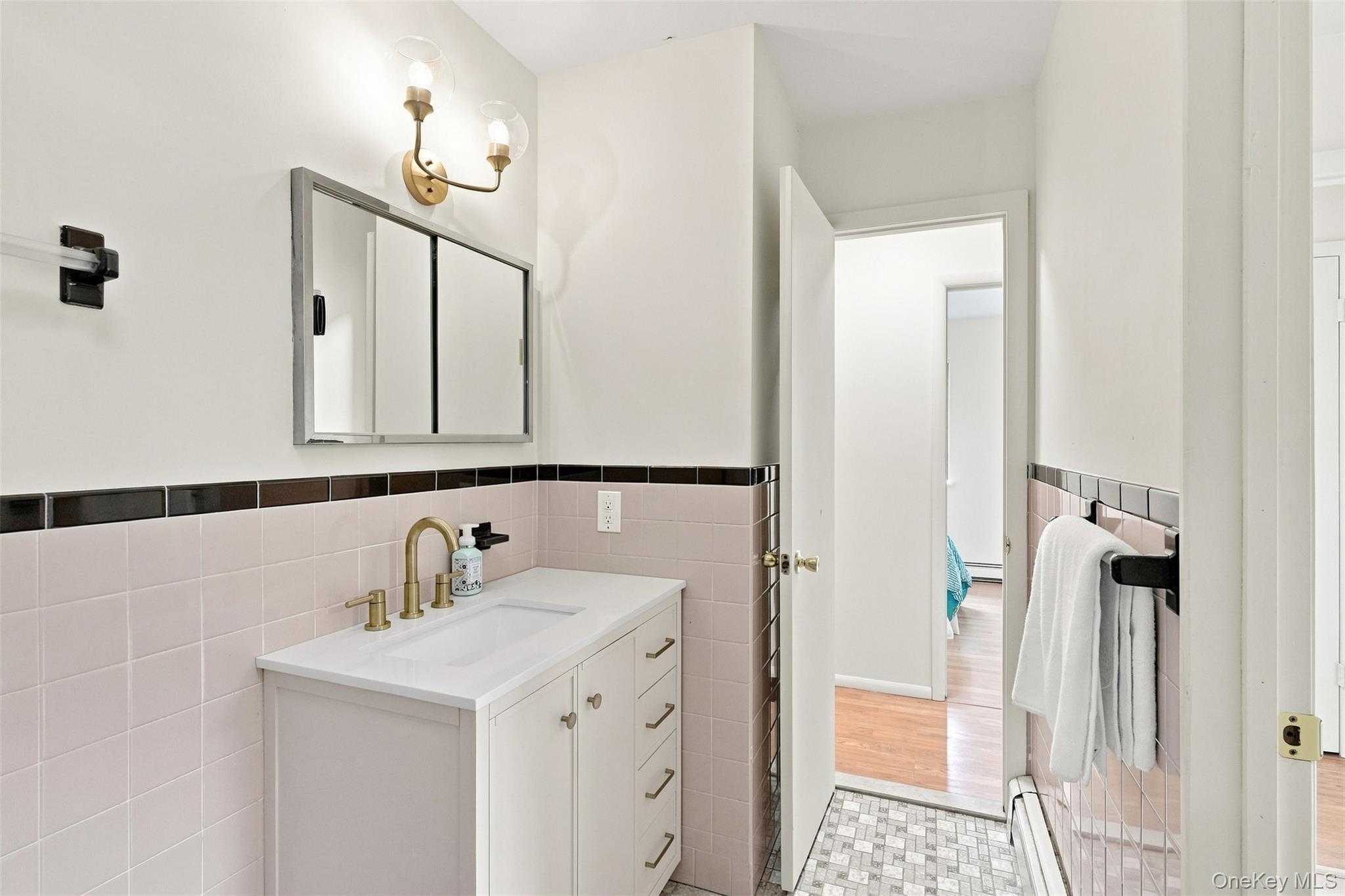Single Family Sutton Park Road Dutchess County, NY 12603, MLS-1023468-25
