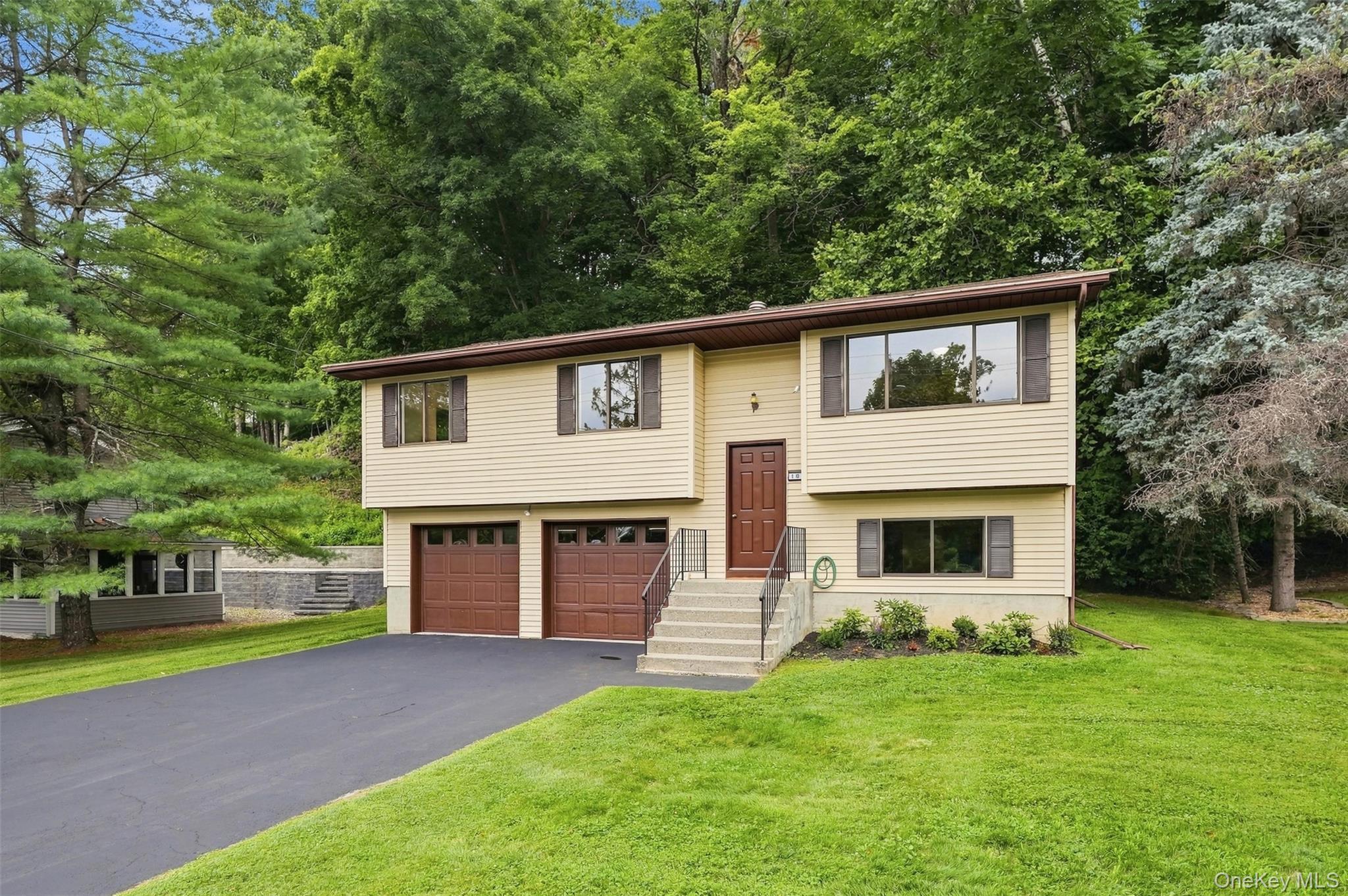 Single Family Sutton Park Road Dutchess County, NY 12603, MLS-1023468-3