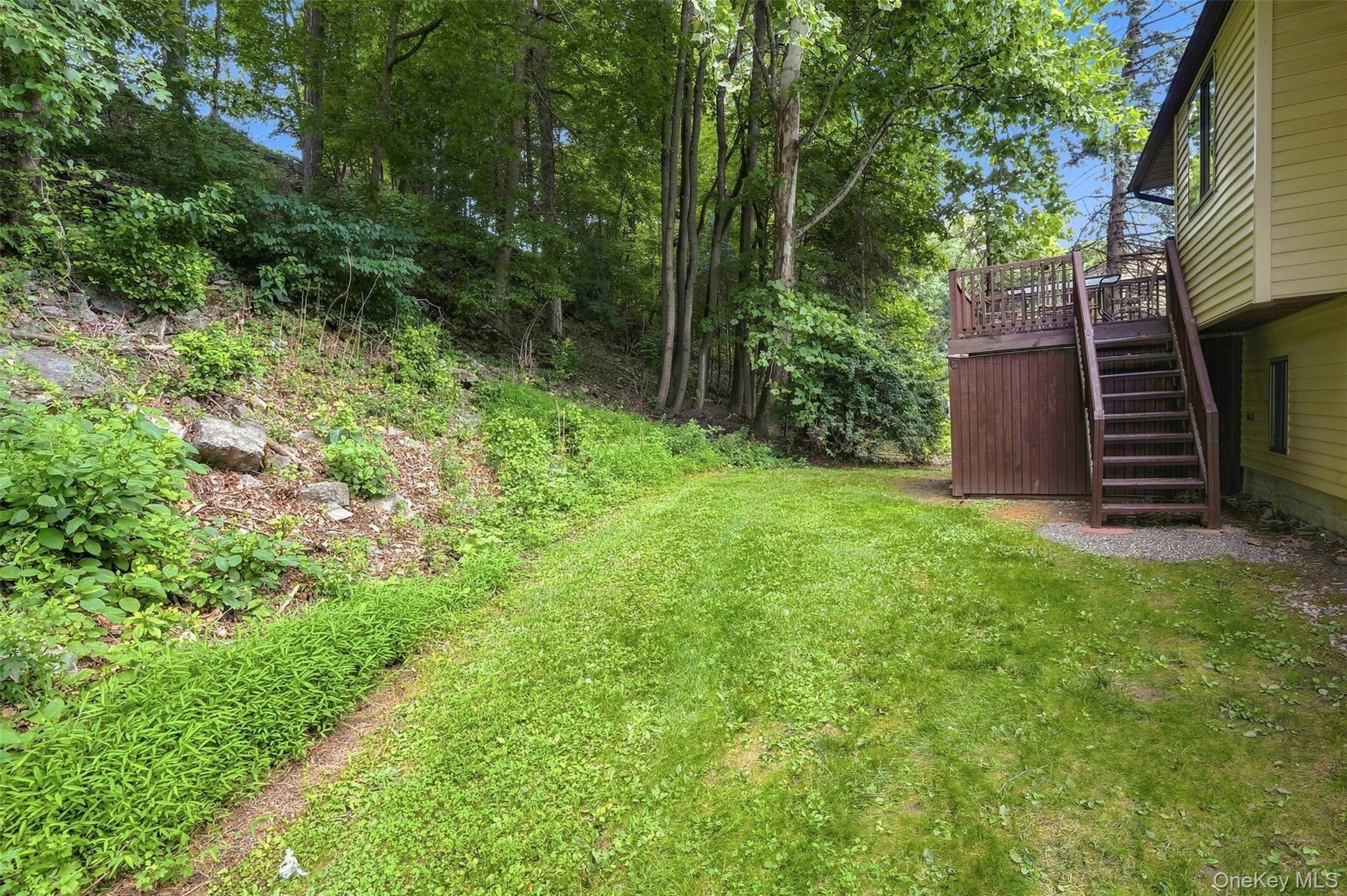 Single Family Sutton Park Road  Dutchess County, NY 12603, MLS-1023468-33