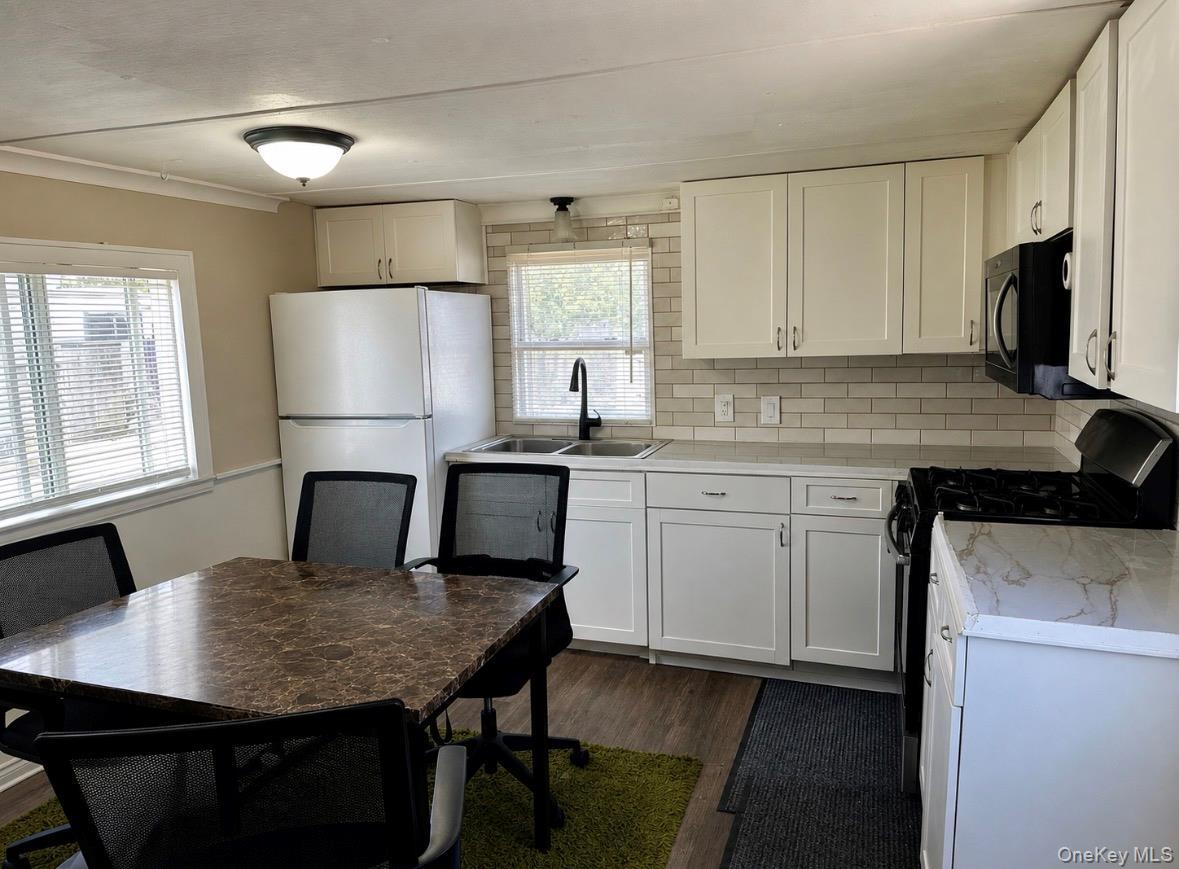 Single Family Main St. Unit 57  Suffolk County, NY 11751, MLS-1023475-3