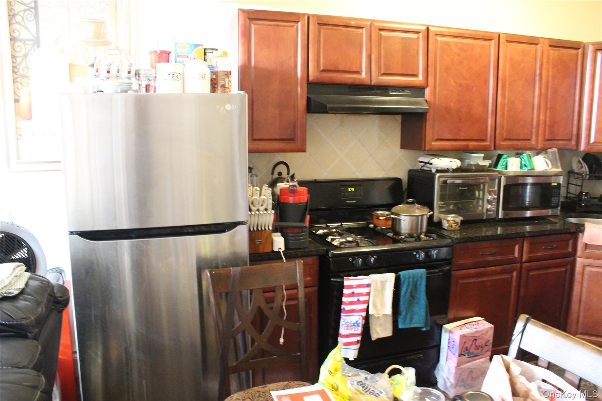 Single Family Barnes Avenue  Bronx, NY 10467, MLS-1023477-10