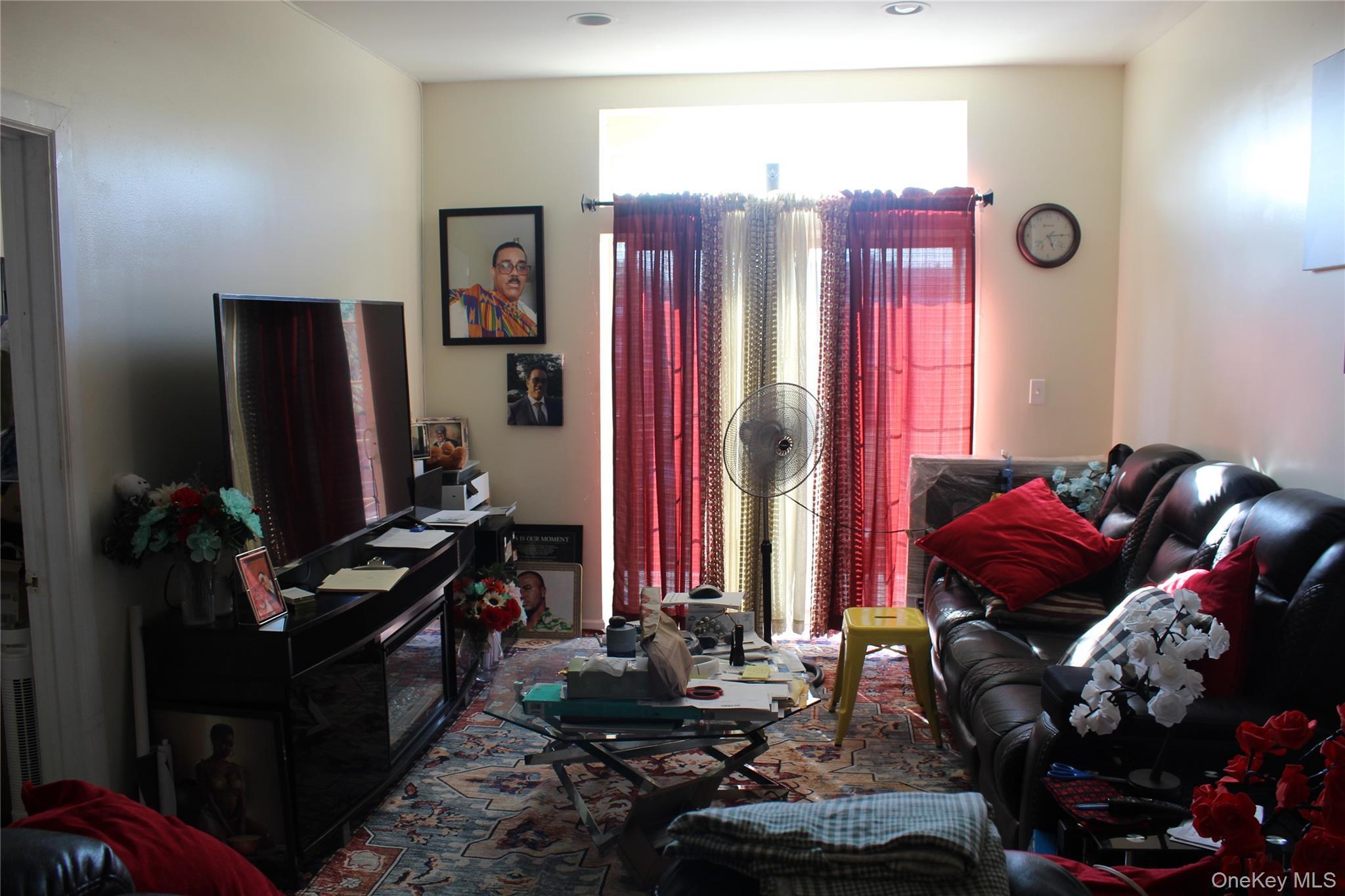 Single Family Barnes Avenue  Bronx, NY 10467, MLS-1023477-6