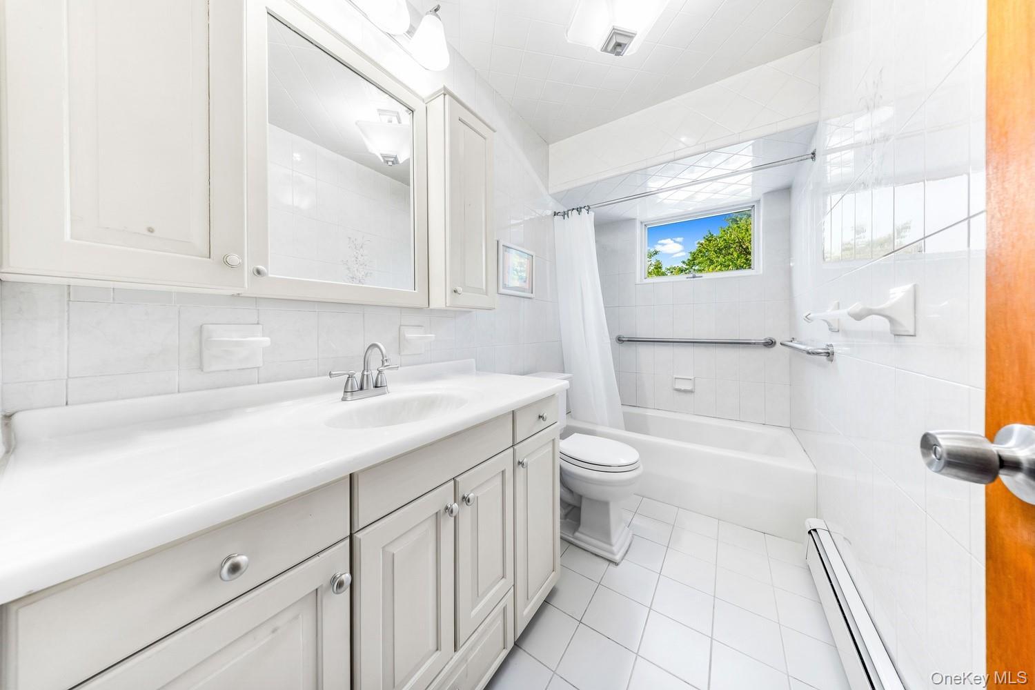 Single Family 21st Avenue Queens, NY 11370, MLS-1023484-15