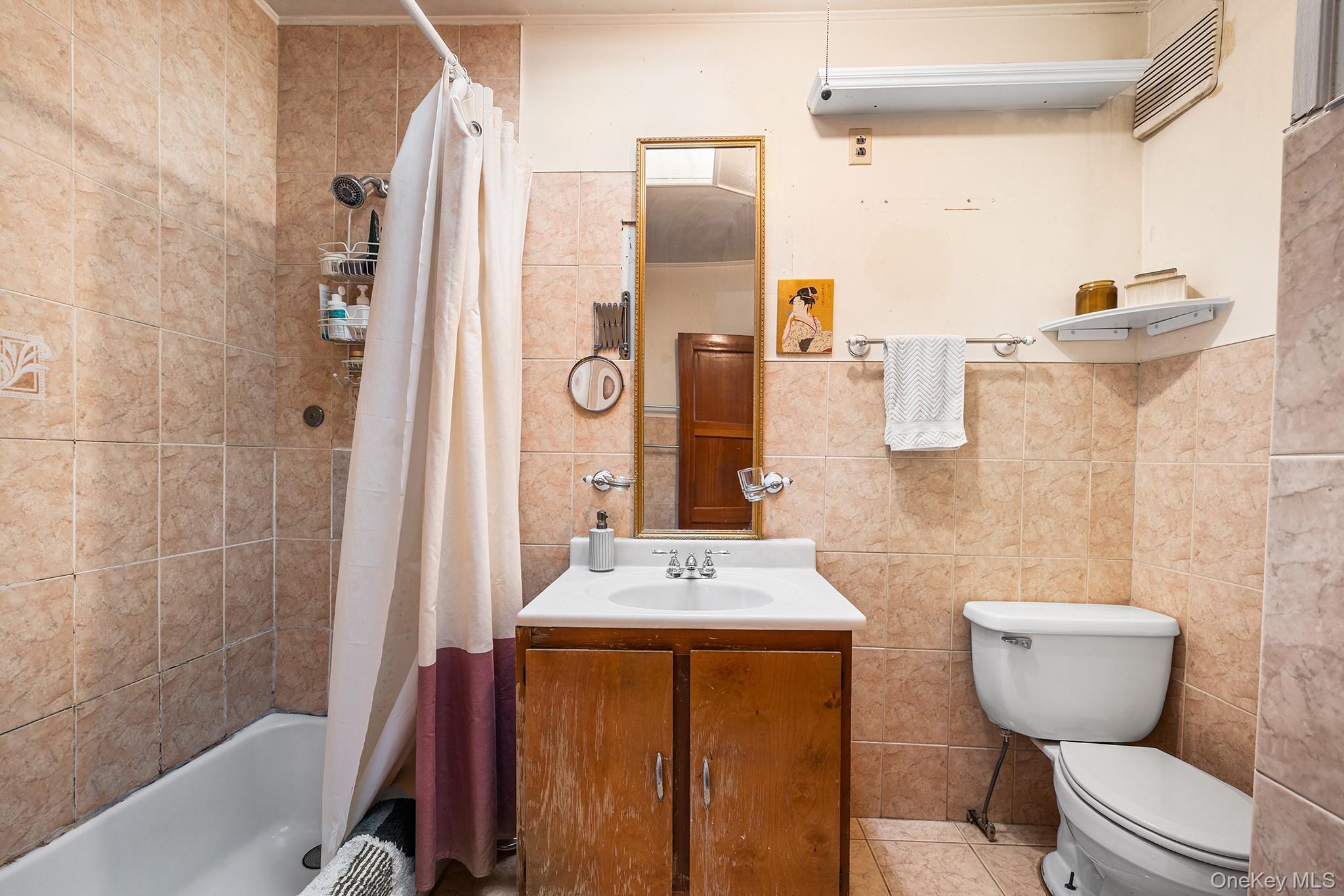 Single Family Knickerbocker Avenue  Brooklyn, NY 11221, MLS-1023510-10