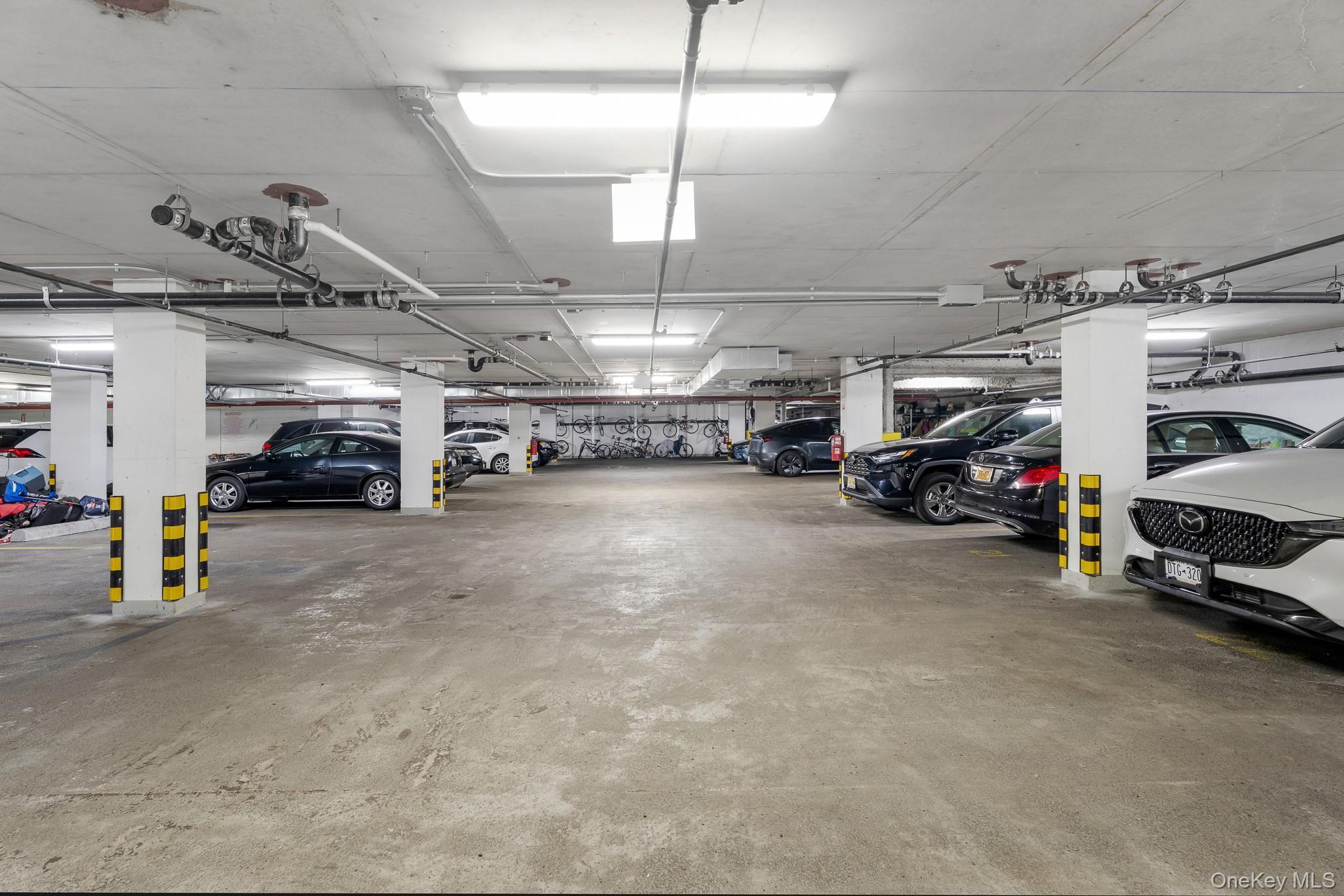 Condo W 4th Street Brooklyn, NY 11204, MLS-1023521-15