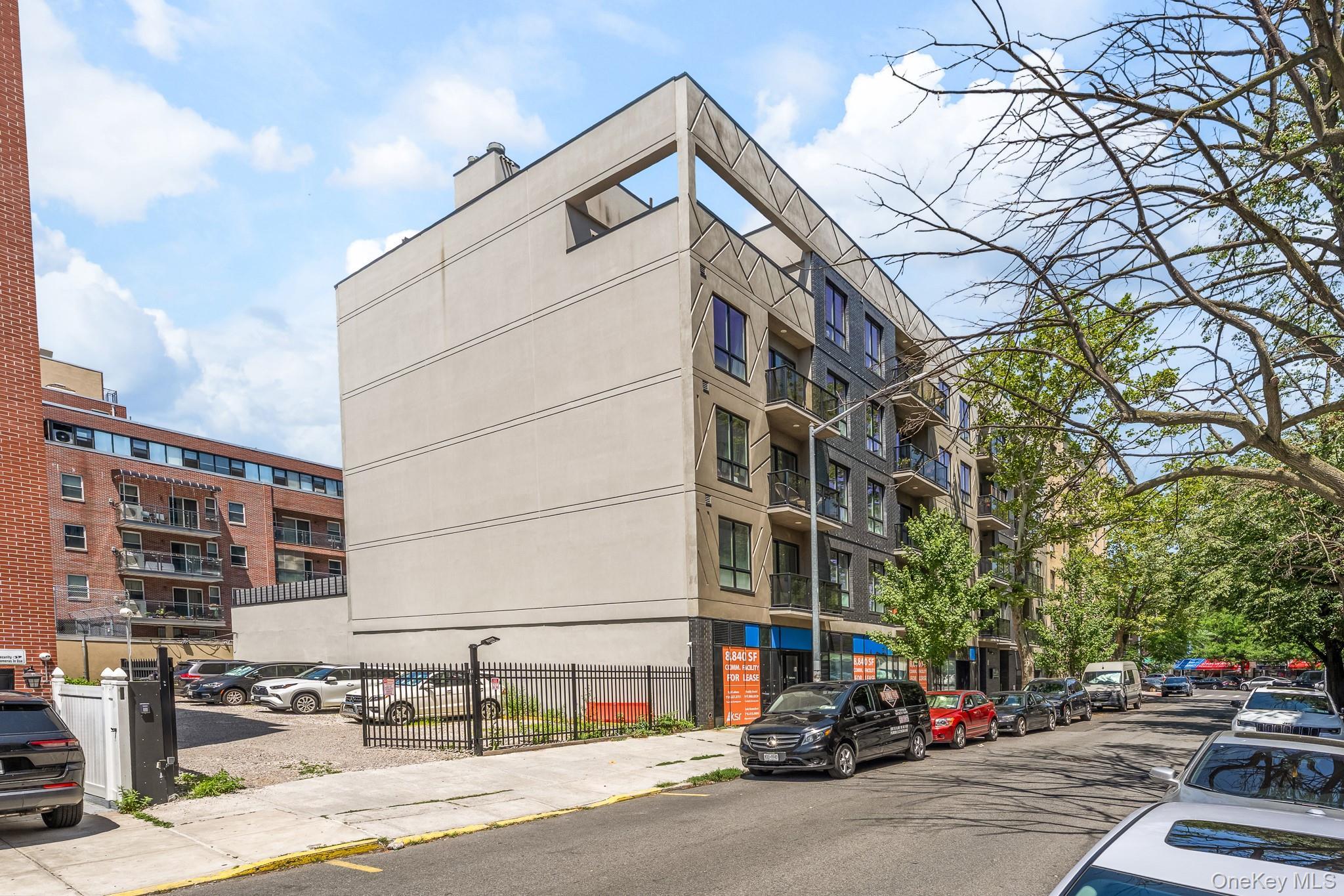 Condo W 4th Street Brooklyn, NY 11204, MLS-1023521-17