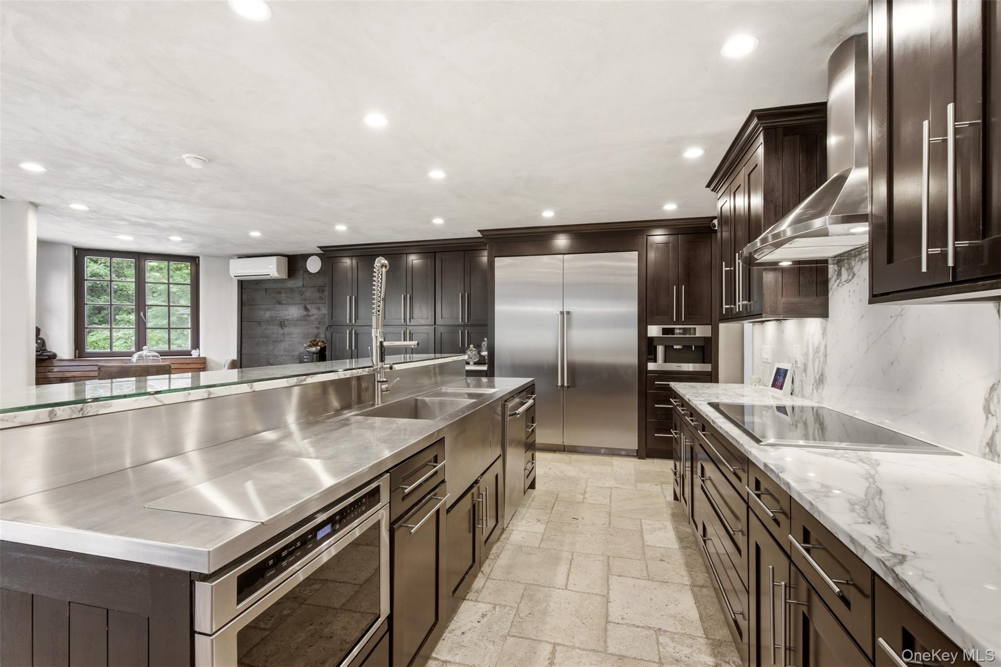 Single Family Spring Street Suffolk County, NY 11724, MLS-1023535-10