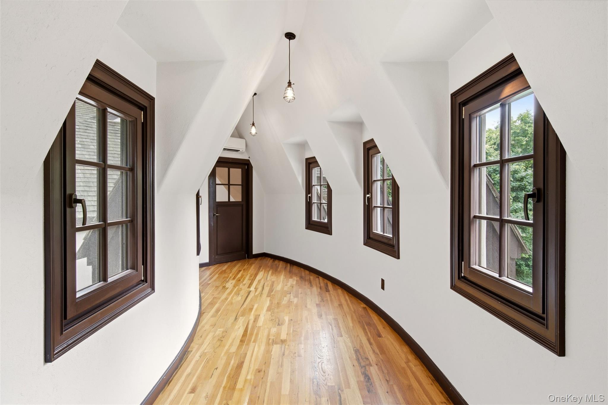 Single Family Spring Street Suffolk County, NY 11724, MLS-1023535-28