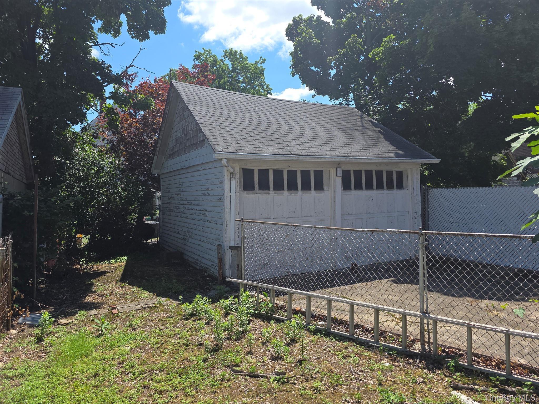Single Family 159th Street  Queens, NY 11365, MLS-1023537-2