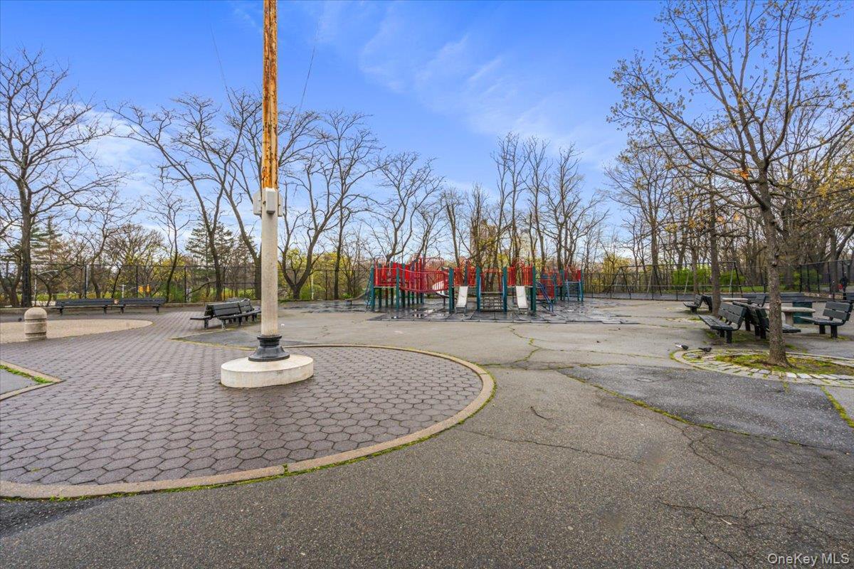 Coop Main Street Queens, NY 11501, MLS-1023577-14