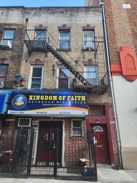 Single Family Saint Johns Place Brooklyn, NY 11213, MLS-1023613-2