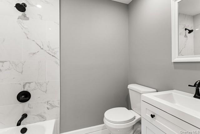 Single Family Manor Lane Suffolk County, NY 11706, MLS-1023634-13