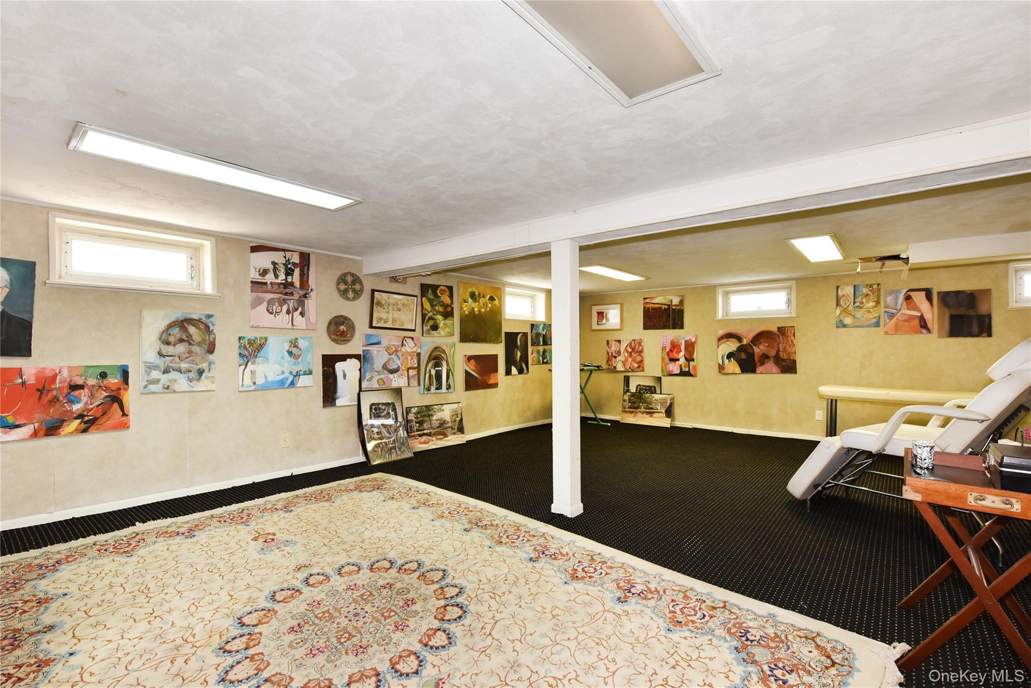 Single Family 69th Avenue Queens, NY 11365, MLS-1023644-26