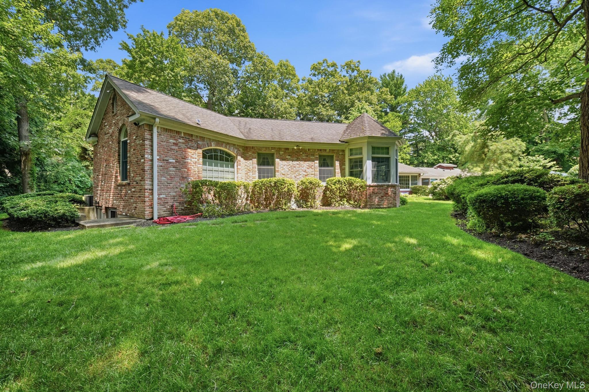 Single Family Tappentown Lane  Nassau County, NY 11545, MLS-1023664-12