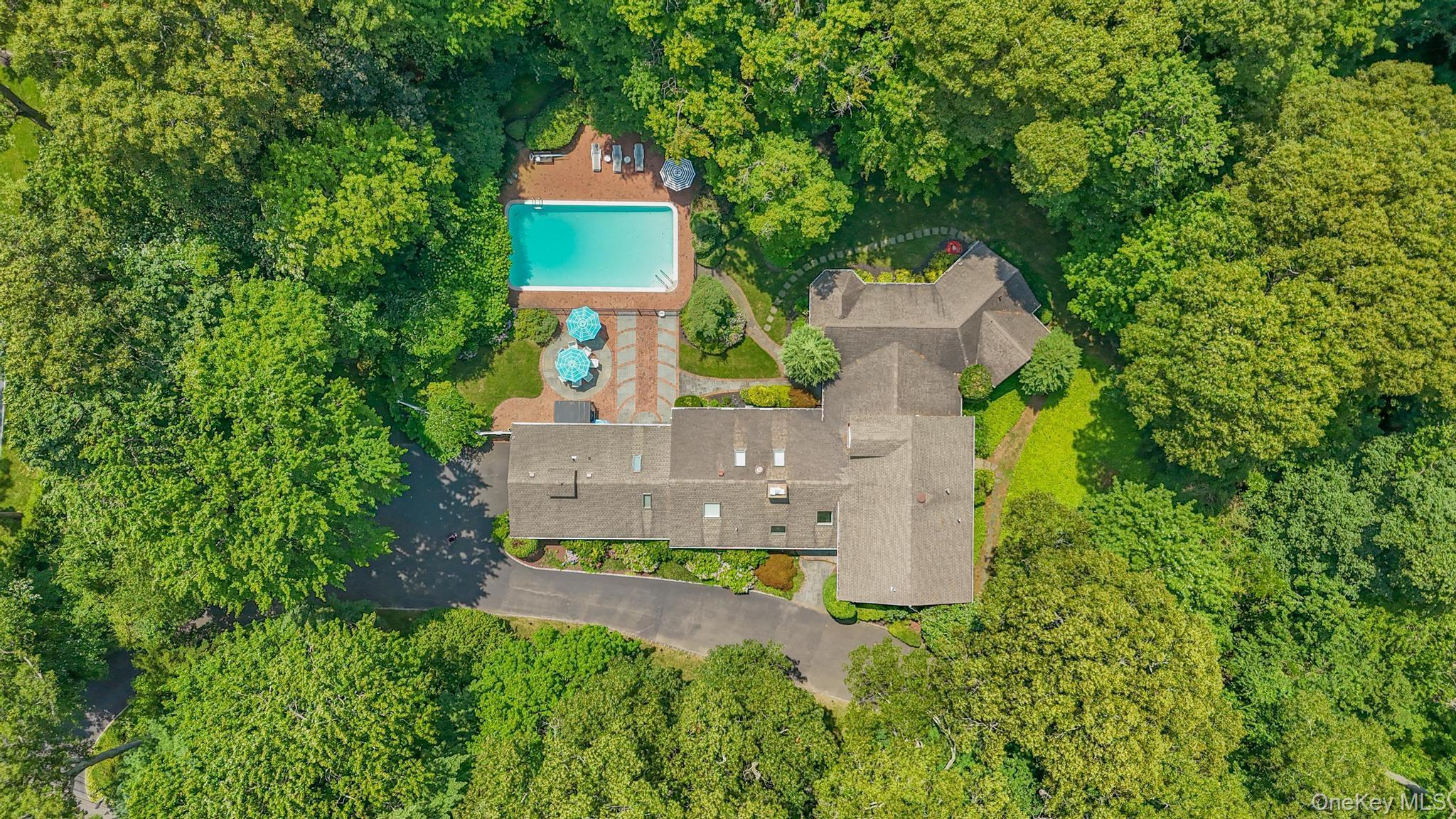 Single Family Tappentown Lane  Nassau County, NY 11545, MLS-1023664-2