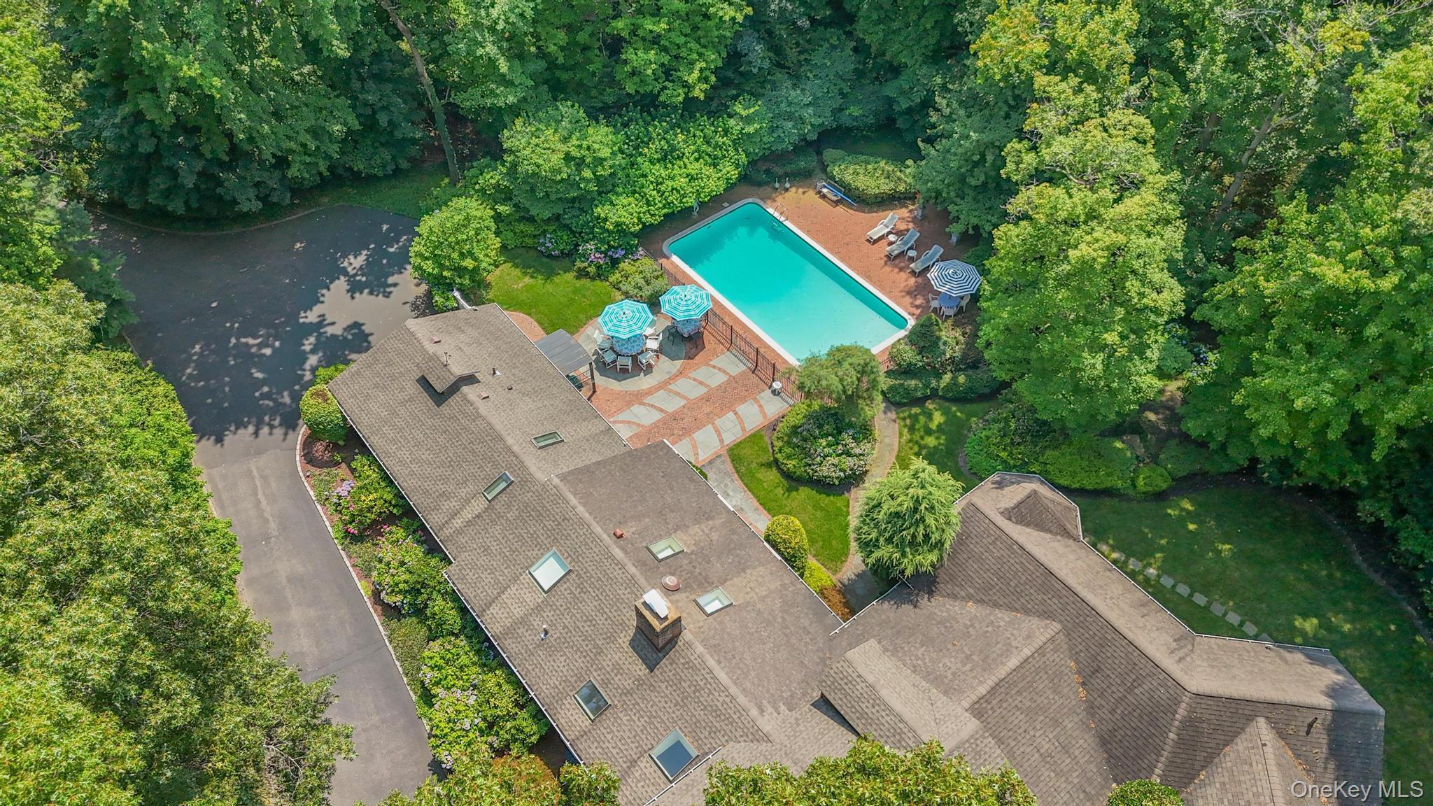 Single Family Tappentown Lane  Nassau County, NY 11545, MLS-1023664-3
