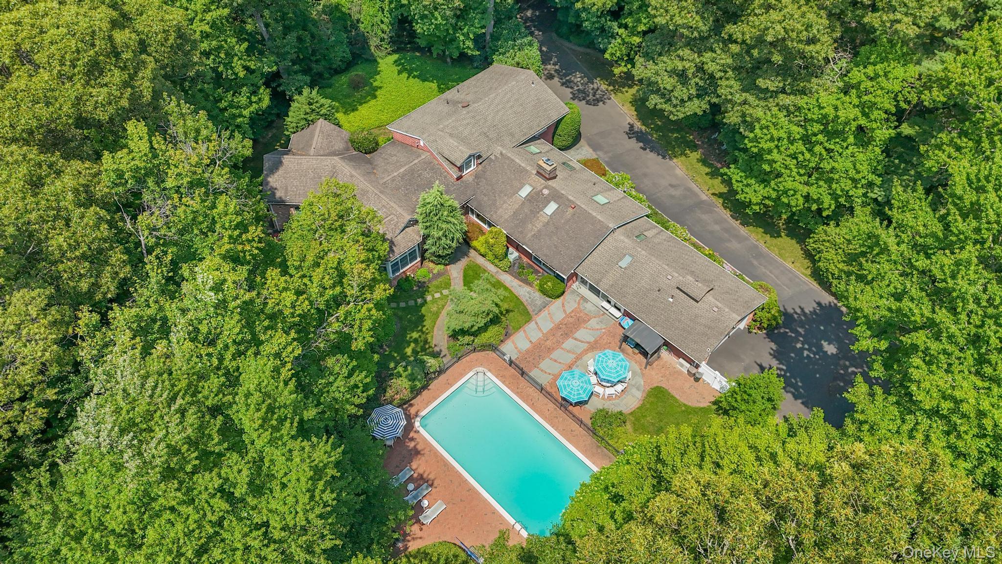 Single Family Tappentown Lane  Nassau County, NY 11545, MLS-1023664-49