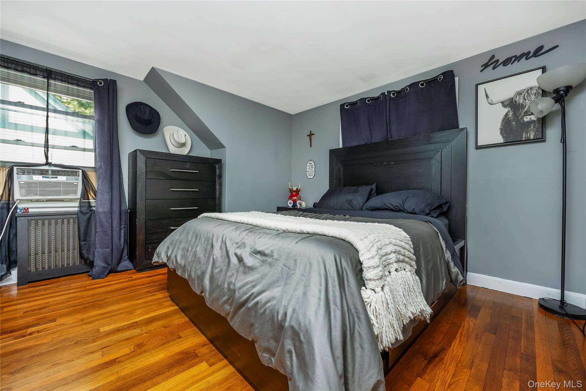 Single Family Southside Avenue Nassau County, NY 11520, MLS-1023706-12