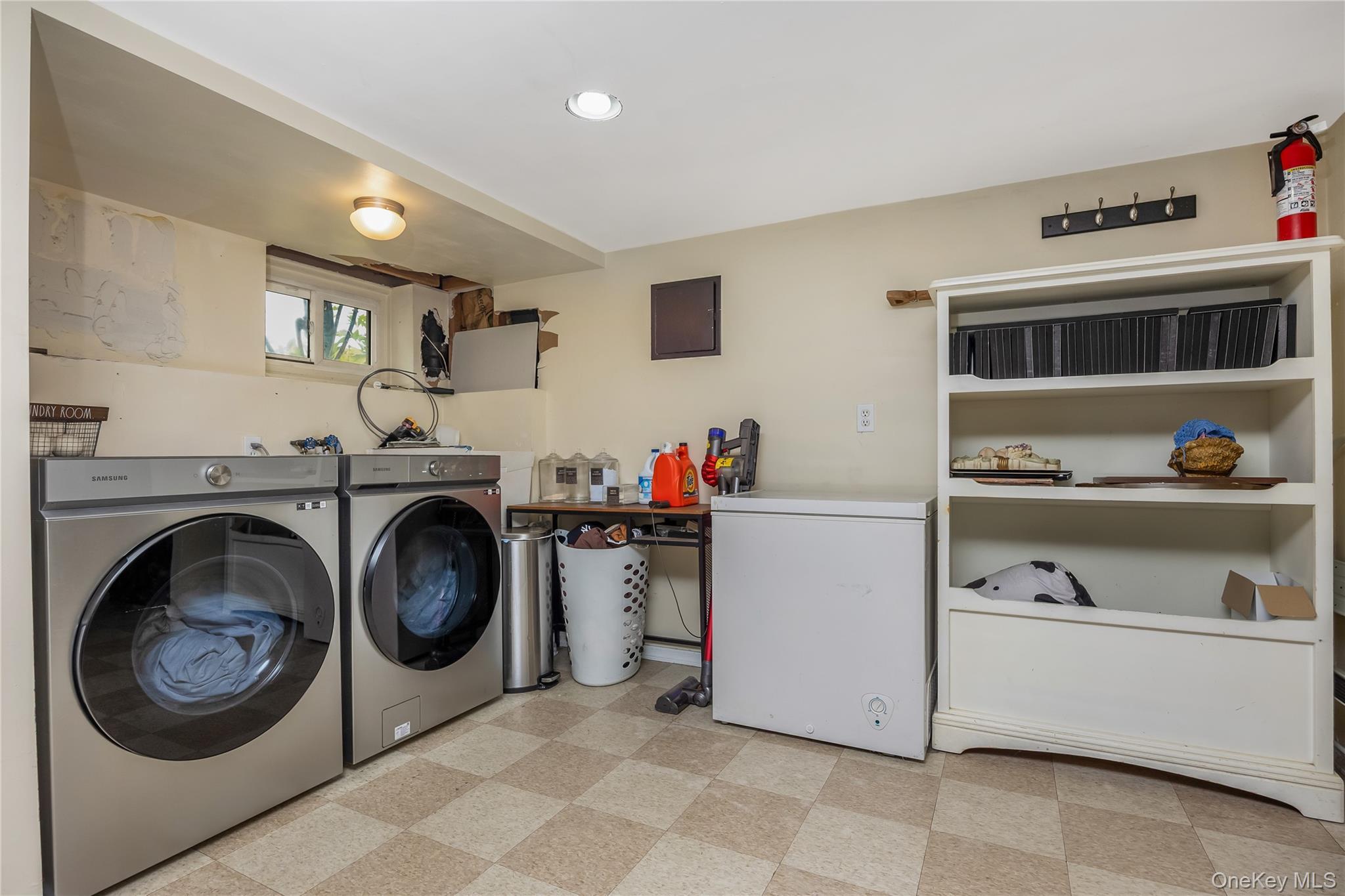 Single Family Southside Avenue Nassau County, NY 11520, MLS-1023706-15