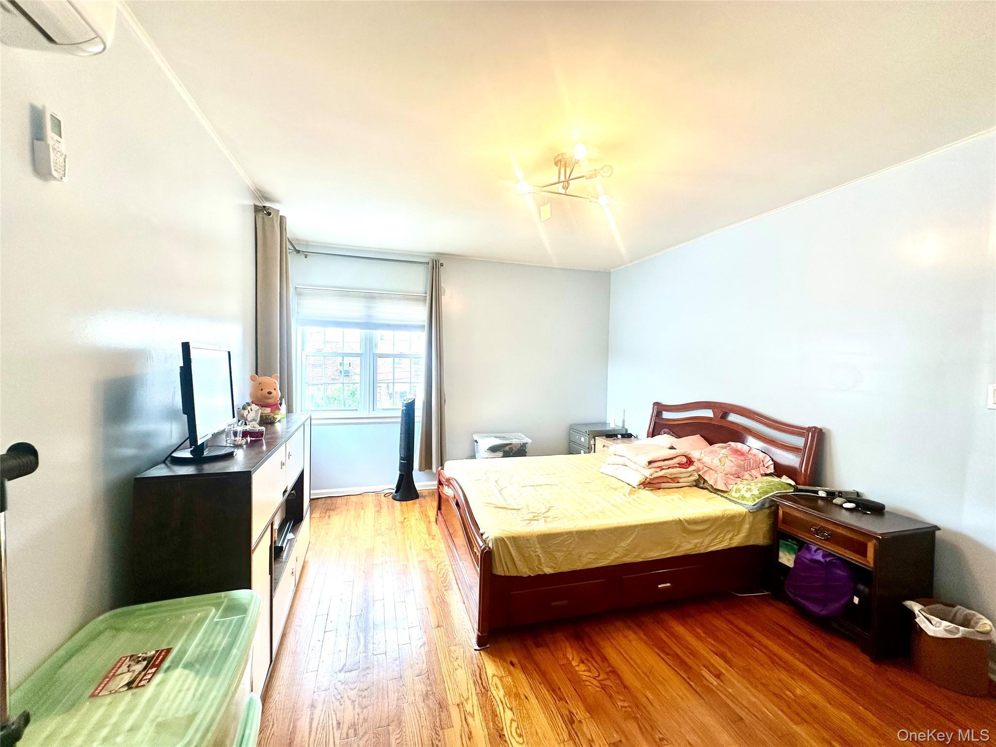 Single Family 199th Street Queens, NY 11358, MLS-1023708-12